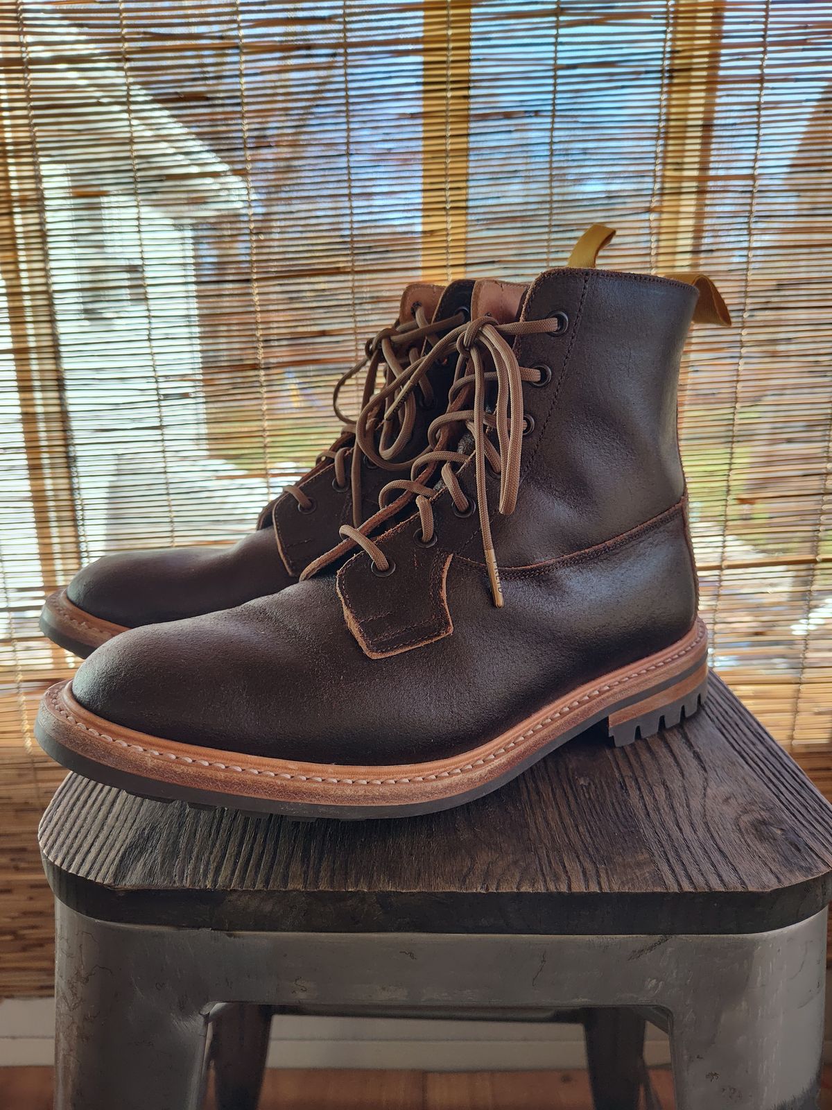 Photo by farroyo81 on November 8, 2023 of the Tricker's Burford Plain Derby Boot in Horween Java Waxed Flesh.