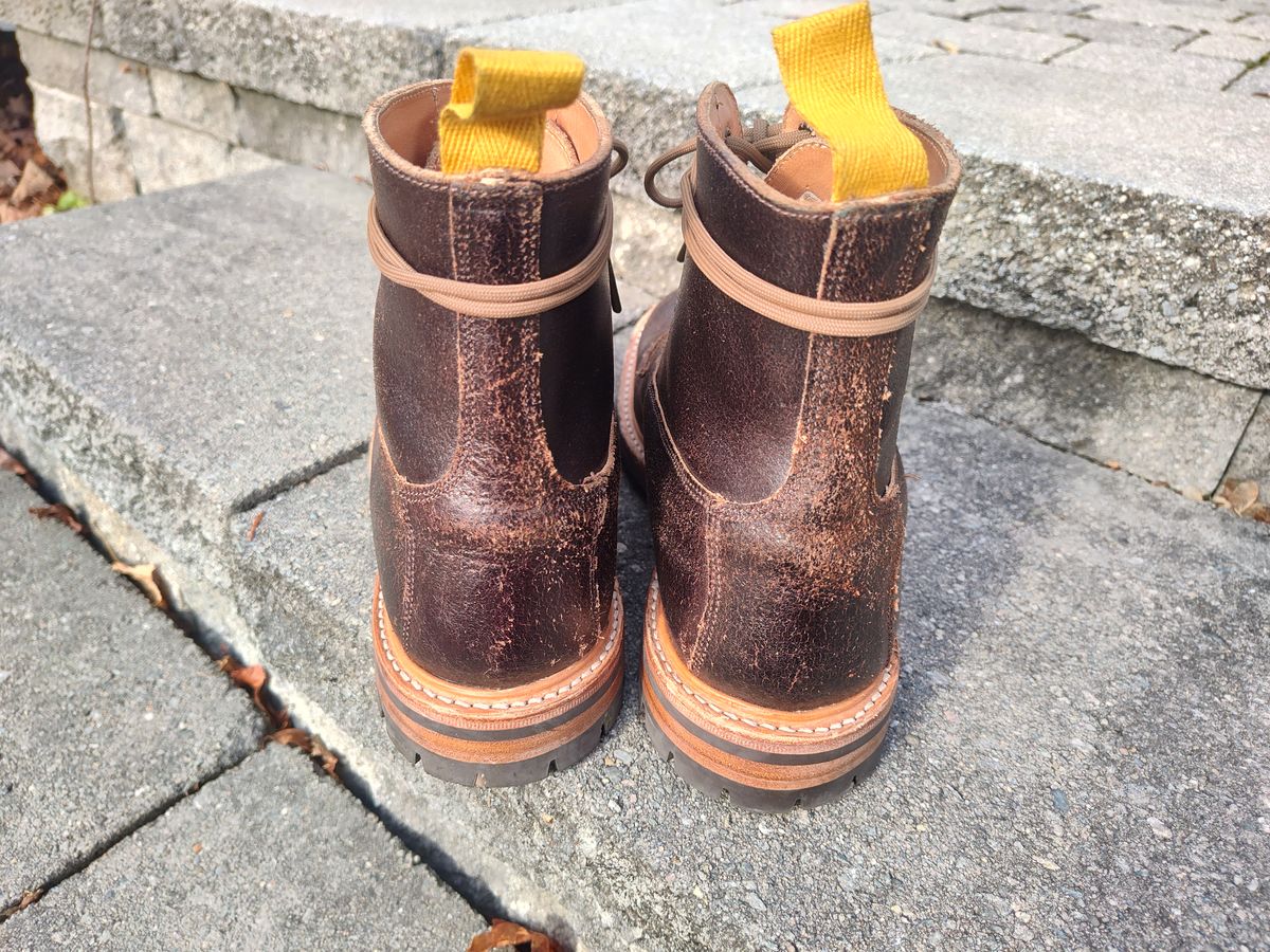Photo by farroyo81 on December 1, 2023 of the Tricker's Burford Plain Derby Boot in Horween Java Waxed Flesh.