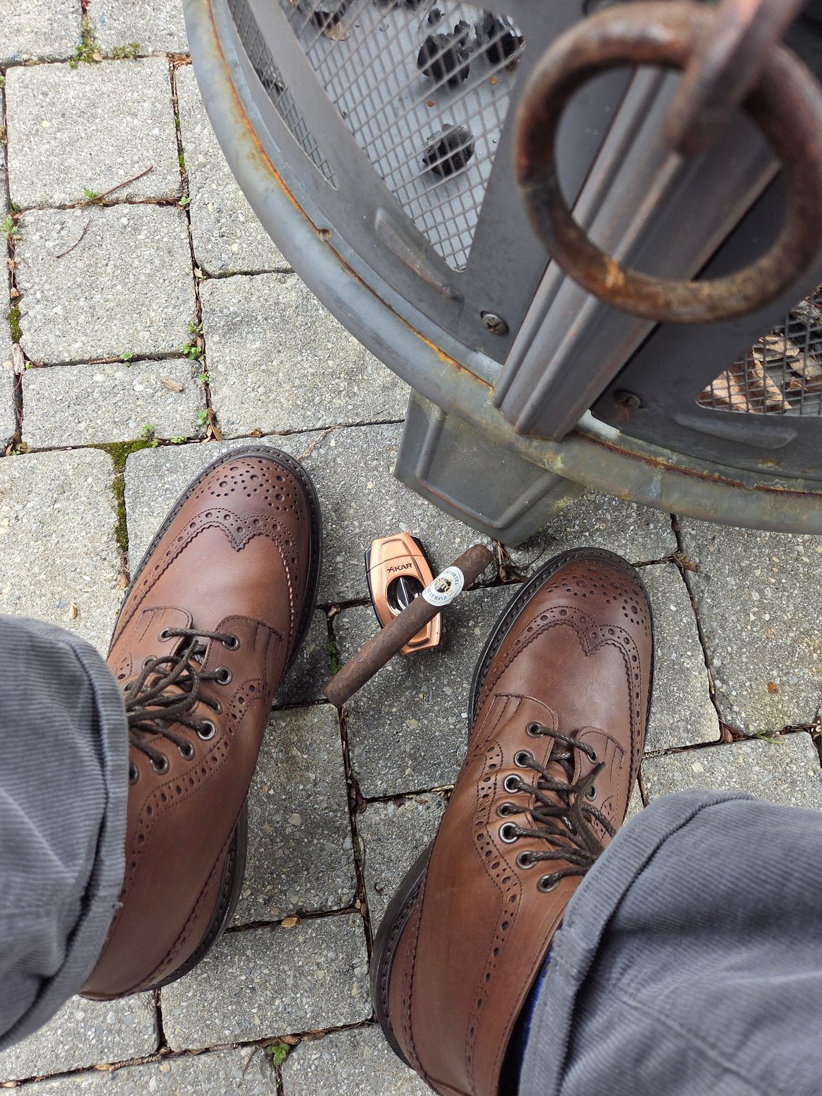 Photo by farroyo81 on April 13, 2026 of the Tricker's Stow Country Boot in Brown Olivvia Oily.