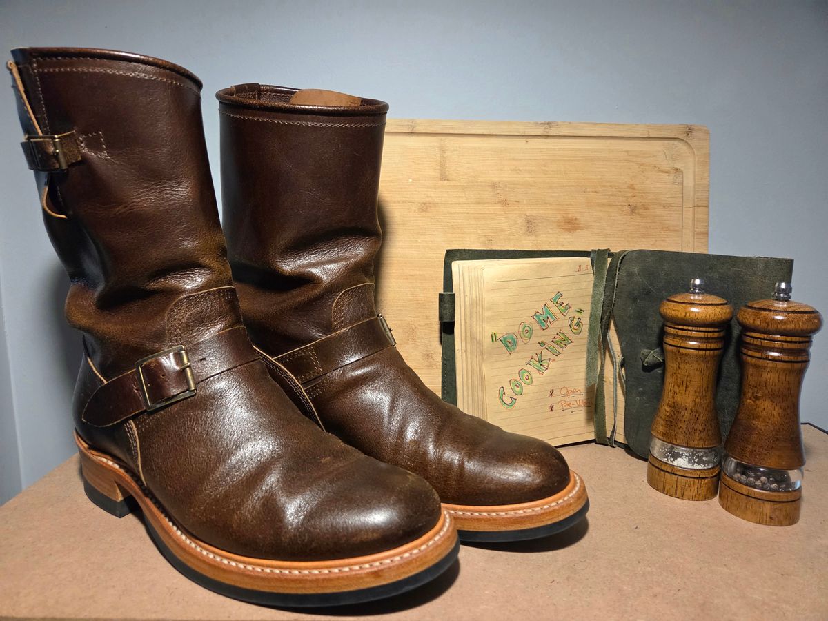 Photo by farroyo81 on November 3, 2025 of the John Lofgren Wabash Engineer Boots in Horween SHF Horsehide Havana.