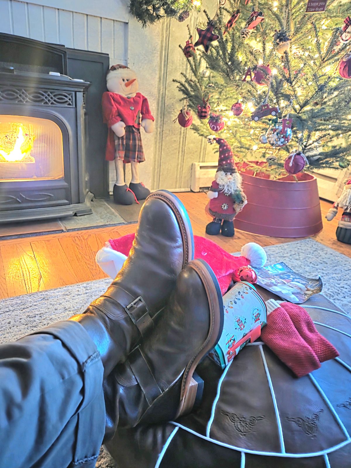 Photo by farroyo81 on December 4, 2025 of the John Lofgren Wabash Engineer Boots in Horween SHF Horsehide Havana.