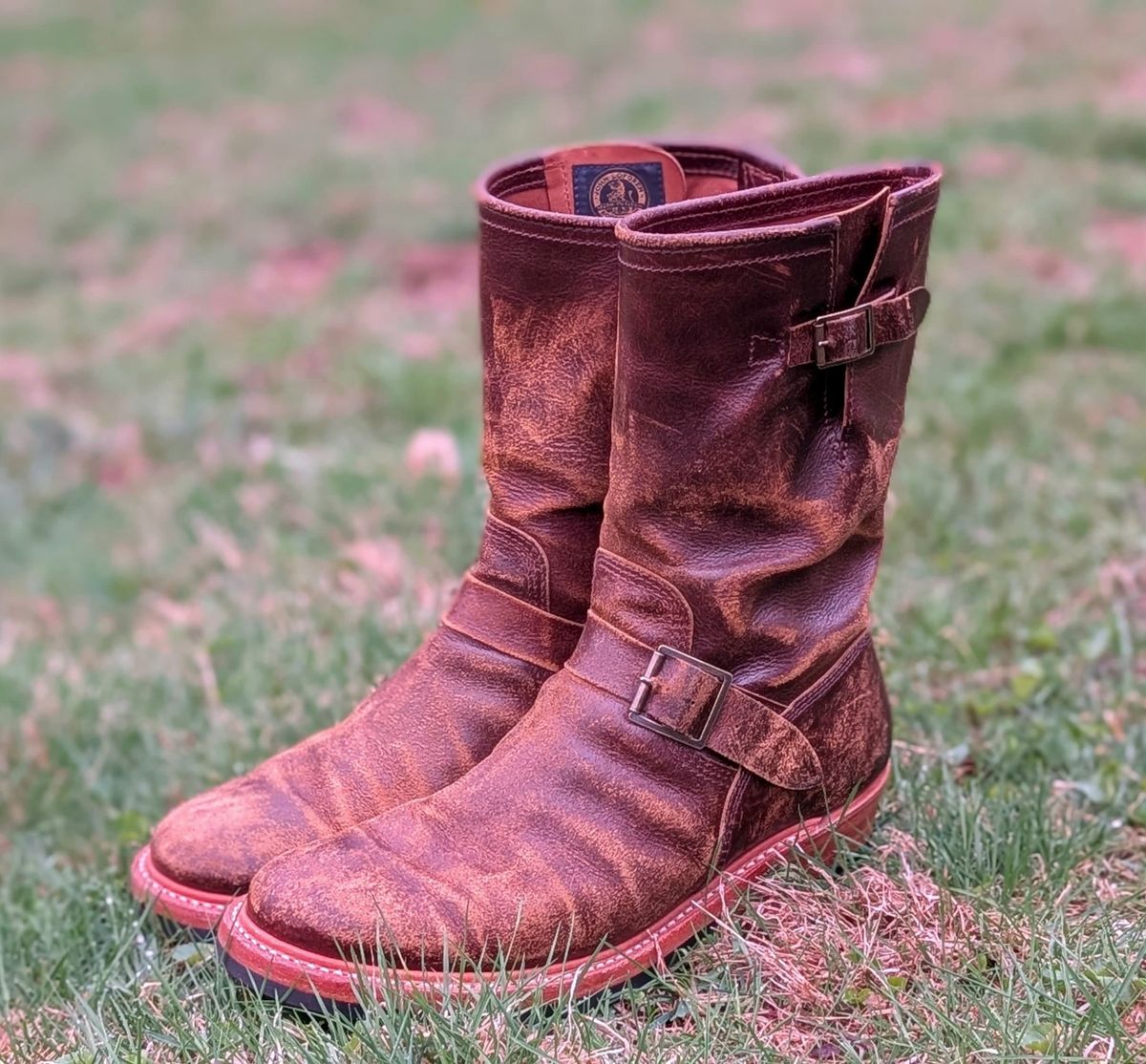 Photo by farroyo81 on April 5, 2026 of the John Lofgren Wabash Engineer Boots in Horween SHF Horsehide Havana.