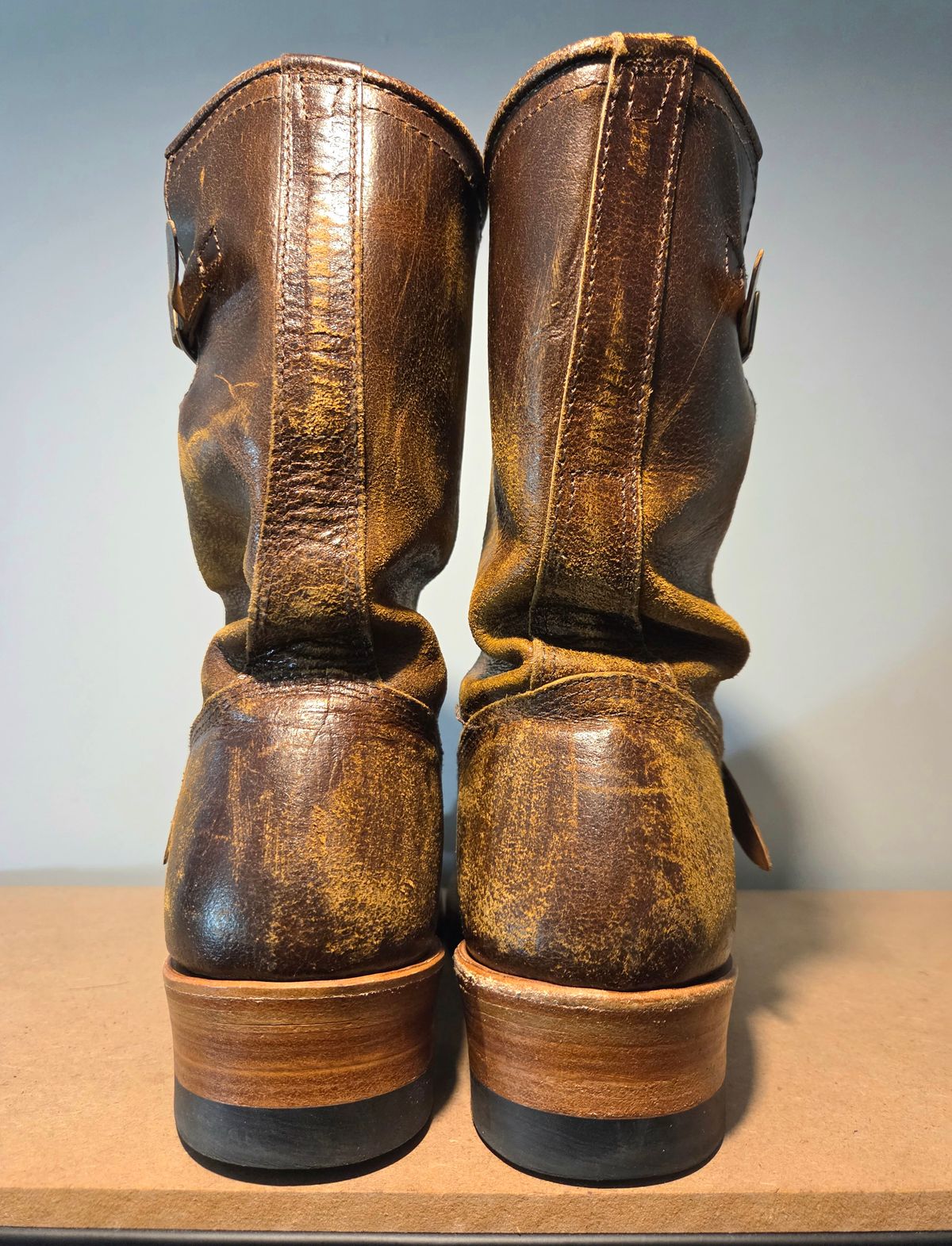 Photo by farroyo81 on April 5, 2026 of the John Lofgren Wabash Engineer Boots in Horween SHF Horsehide Havana.