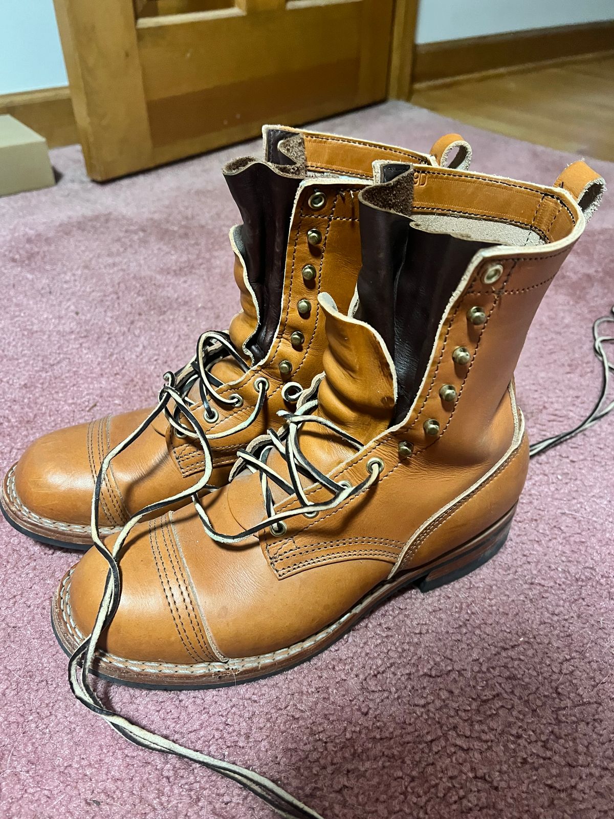 Photo by ccswift on March 6, 2024 of the Nicks DomePro in Wickett & Craig Tan English Bridle.