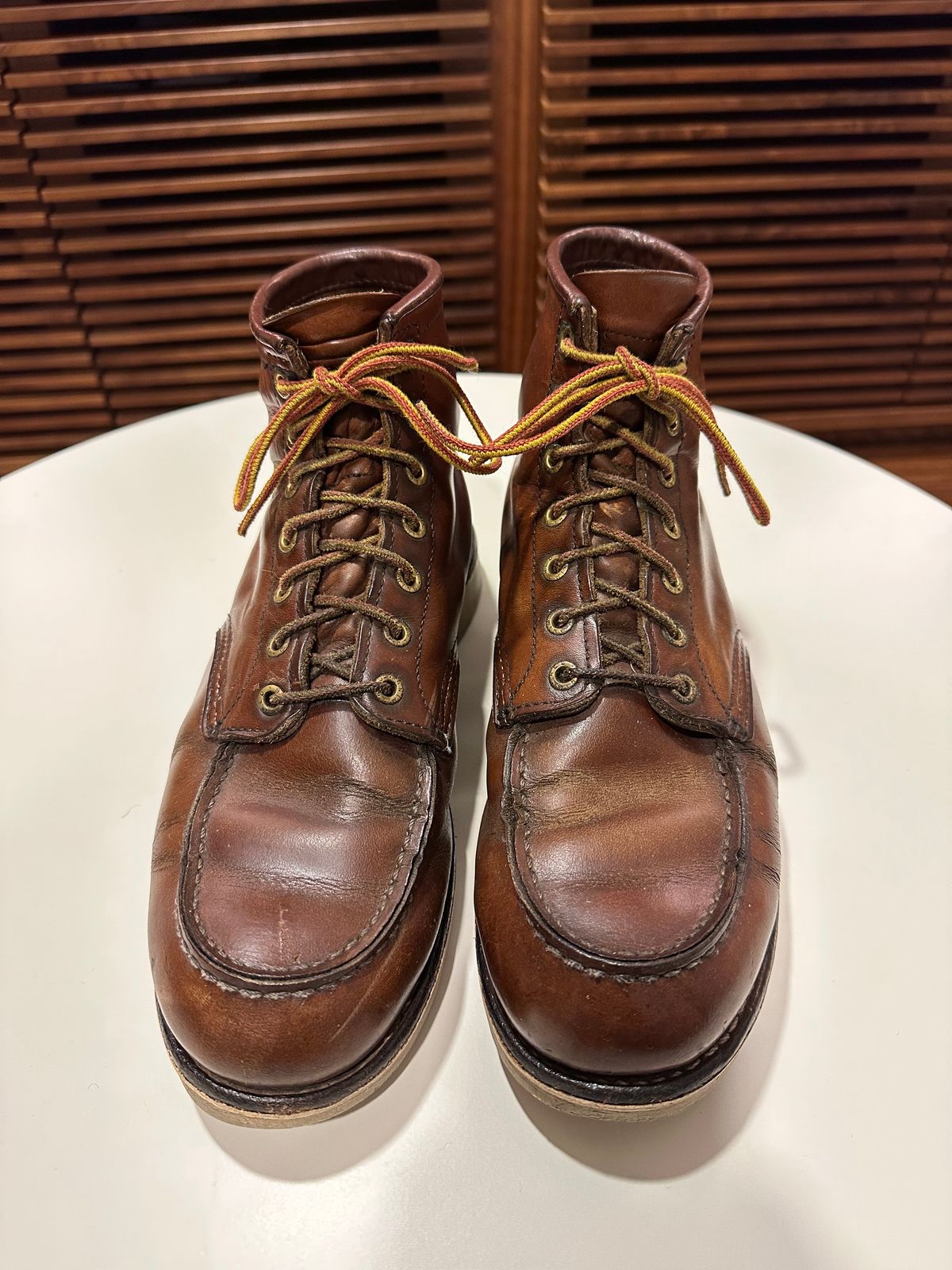 Photo by bankrobber on July 27, 2023 of the Red Wing 8-Inch Classic Moc in Unknown Material.