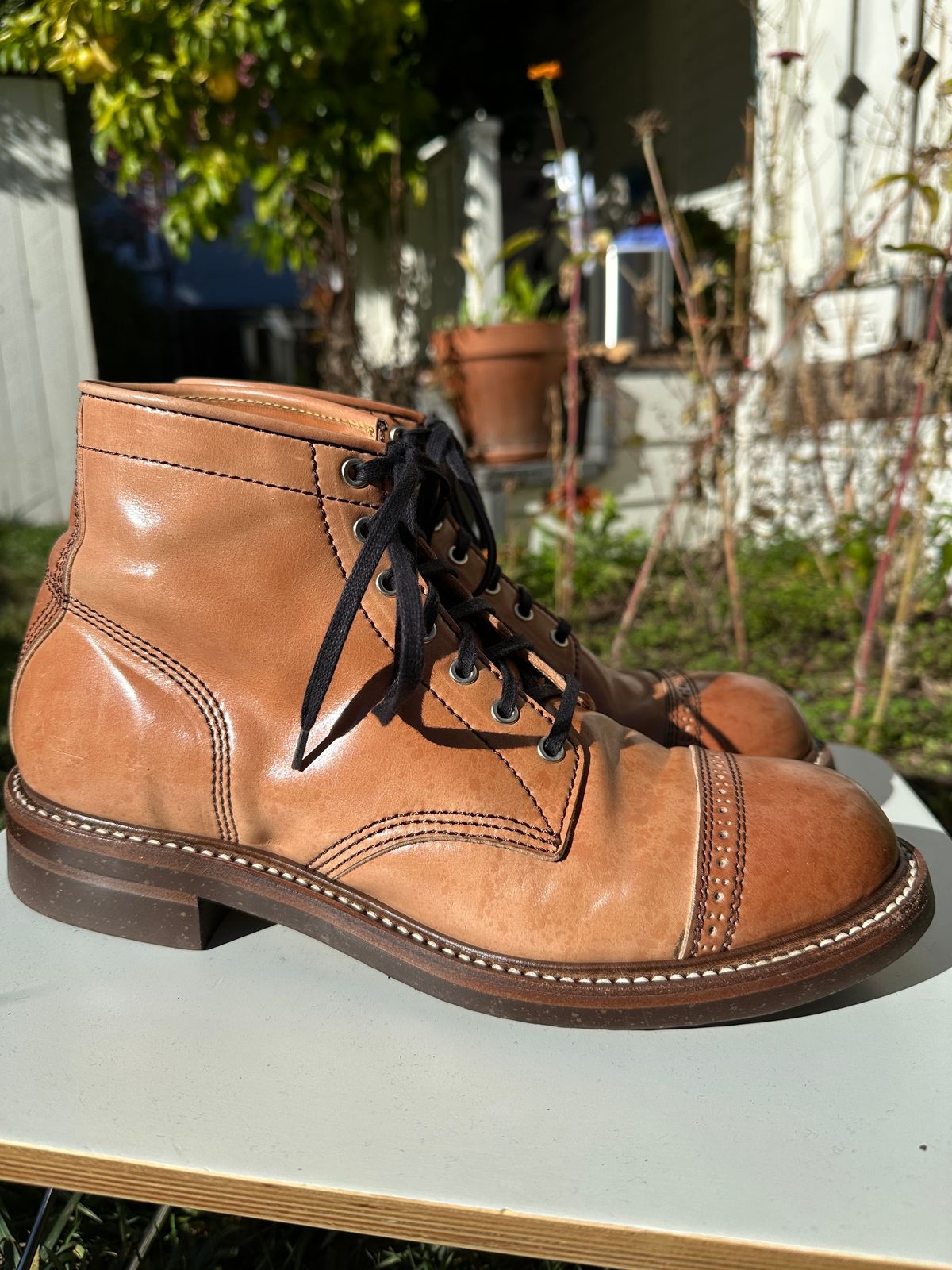 Photo by bankrobber on December 4, 2023 of the John Lofgren Combat Boots in Shinki Natural Shell Cordovan.