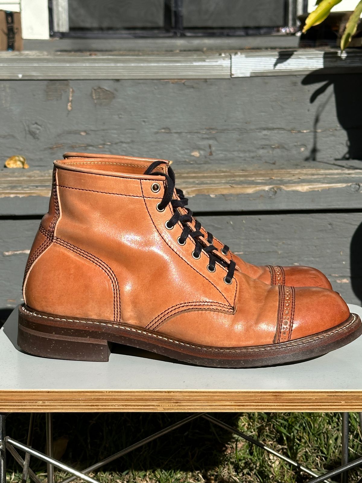 Photo by bankrobber on January 1, 2024 of the John Lofgren Combat Boots in Shinki Natural Shell Cordovan.