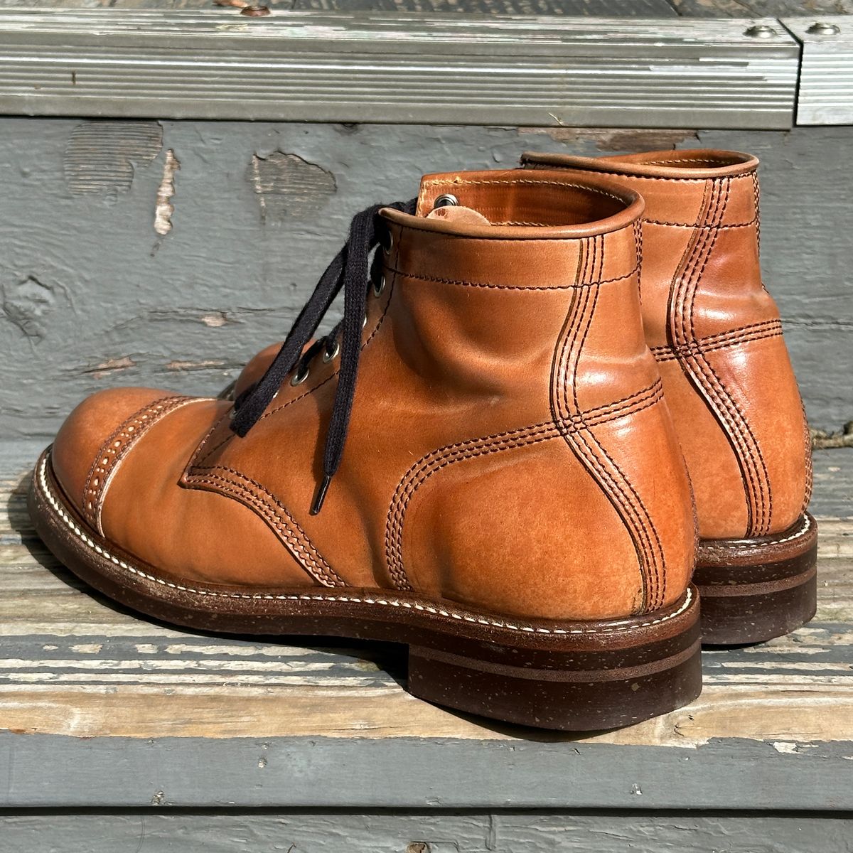 Photo by bankrobber on January 29, 2024 of the John Lofgren Combat Boots in Shinki Natural Shell Cordovan.