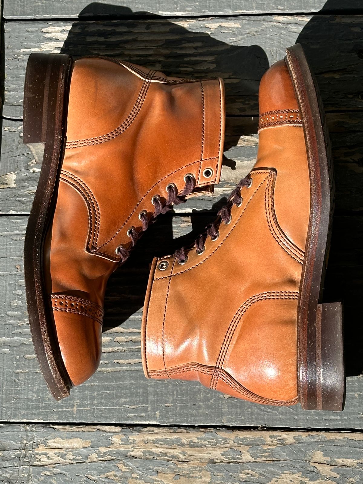 Photo by bankrobber on March 1, 2024 of the John Lofgren Combat Boots in Shinki Natural Shell Cordovan.