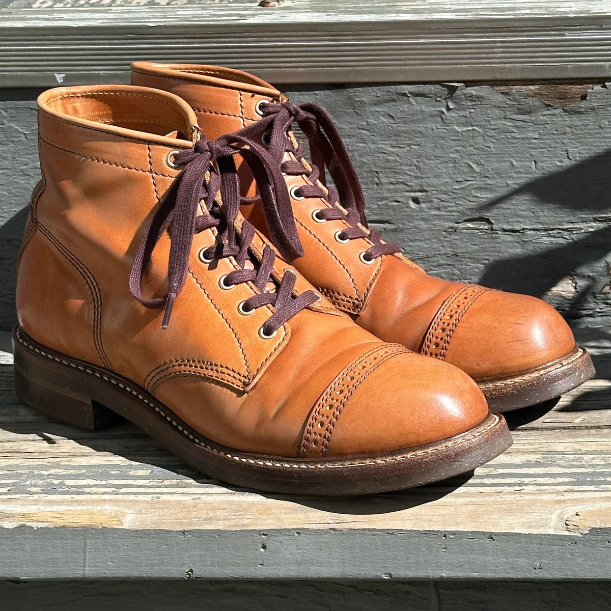 Photo by bankrobber on March 20, 2024 of the John Lofgren Combat Boots in Shinki Natural Shell Cordovan.