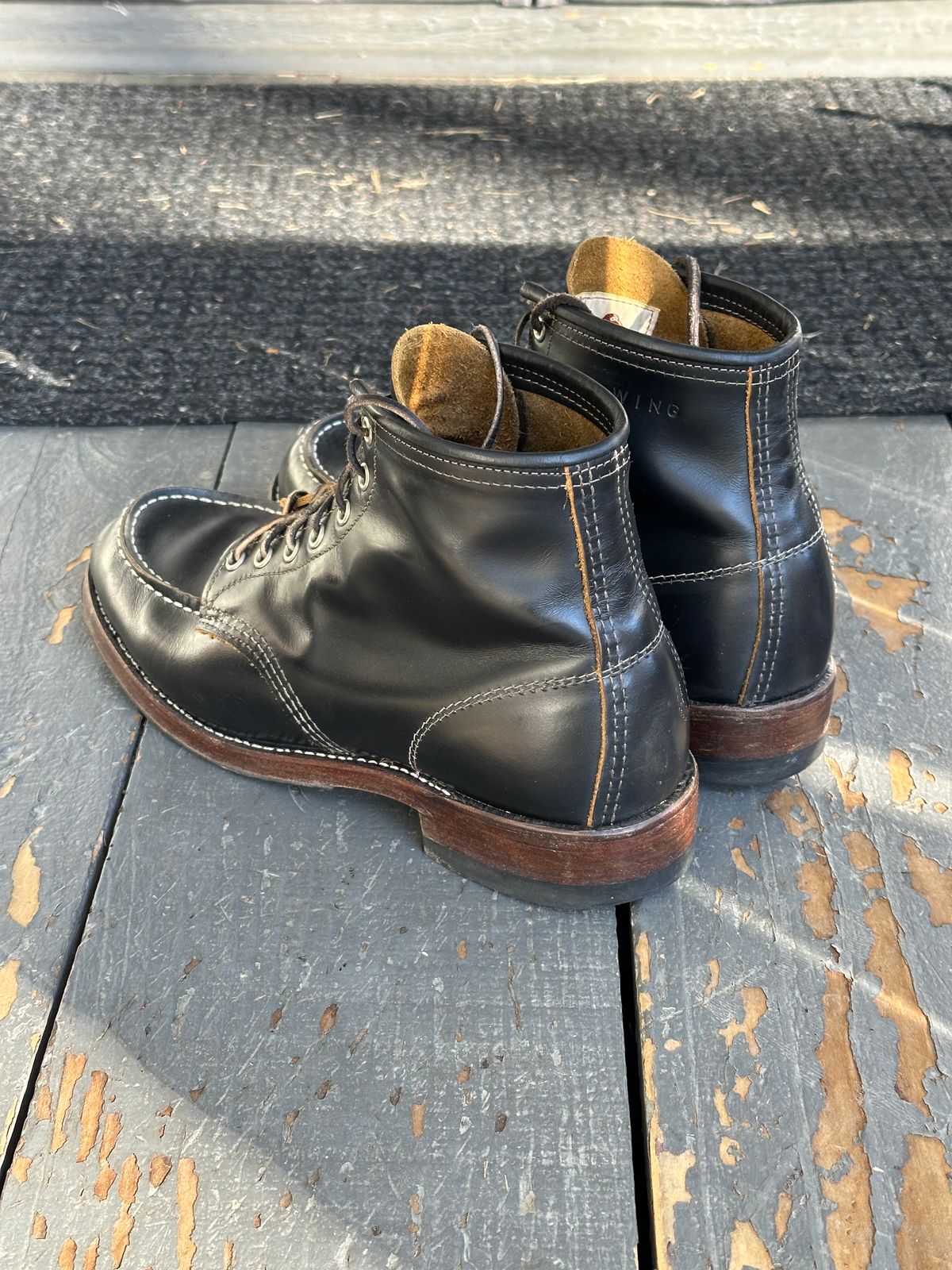 Photo by bankrobber on December 2, 2024 of the Red Wing 9874 in S.B. Foot Black Klondike.