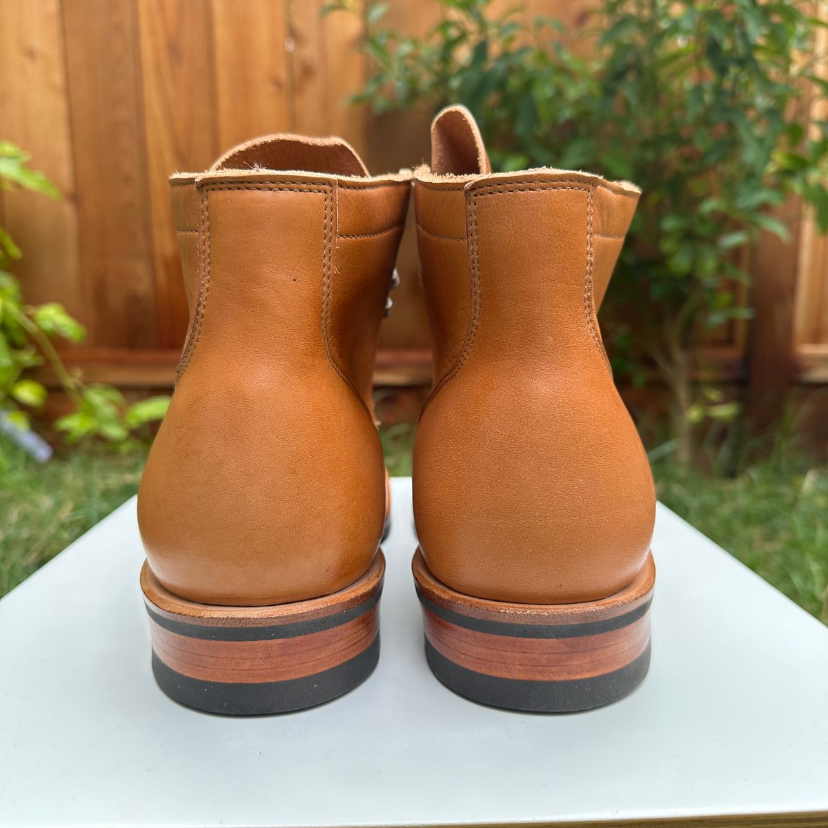 Photo by bankrobber on October 1, 2023 of the Viberg Service Boot in Horween Chestnut Essex.