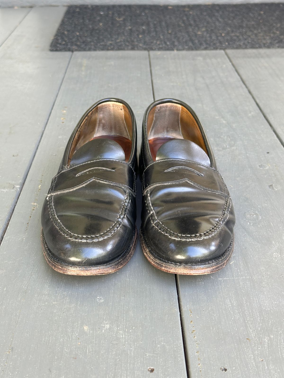 Photo by bankrobber on April 18, 2026 of the Alden 06602 in Horween Black Shell Cordovan.