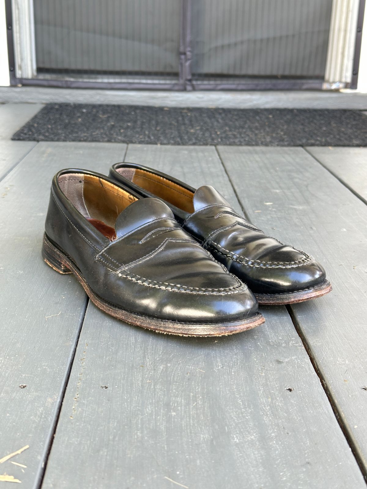 Photo by bankrobber on April 18, 2026 of the Alden 06602 in Horween Black Shell Cordovan.