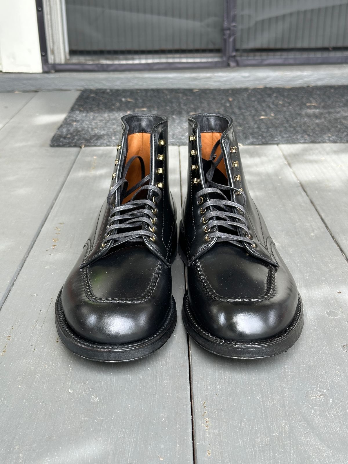 Photo by bankrobber on April 18, 2026 of the Alden Indy Boot in Horween Black Shell Cordovan.