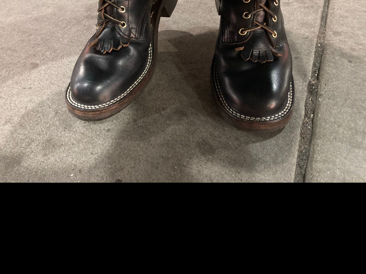 Photo by bankrobber on December 1, 2022 of the Nicks Packer in Horween Black Chromexcel.