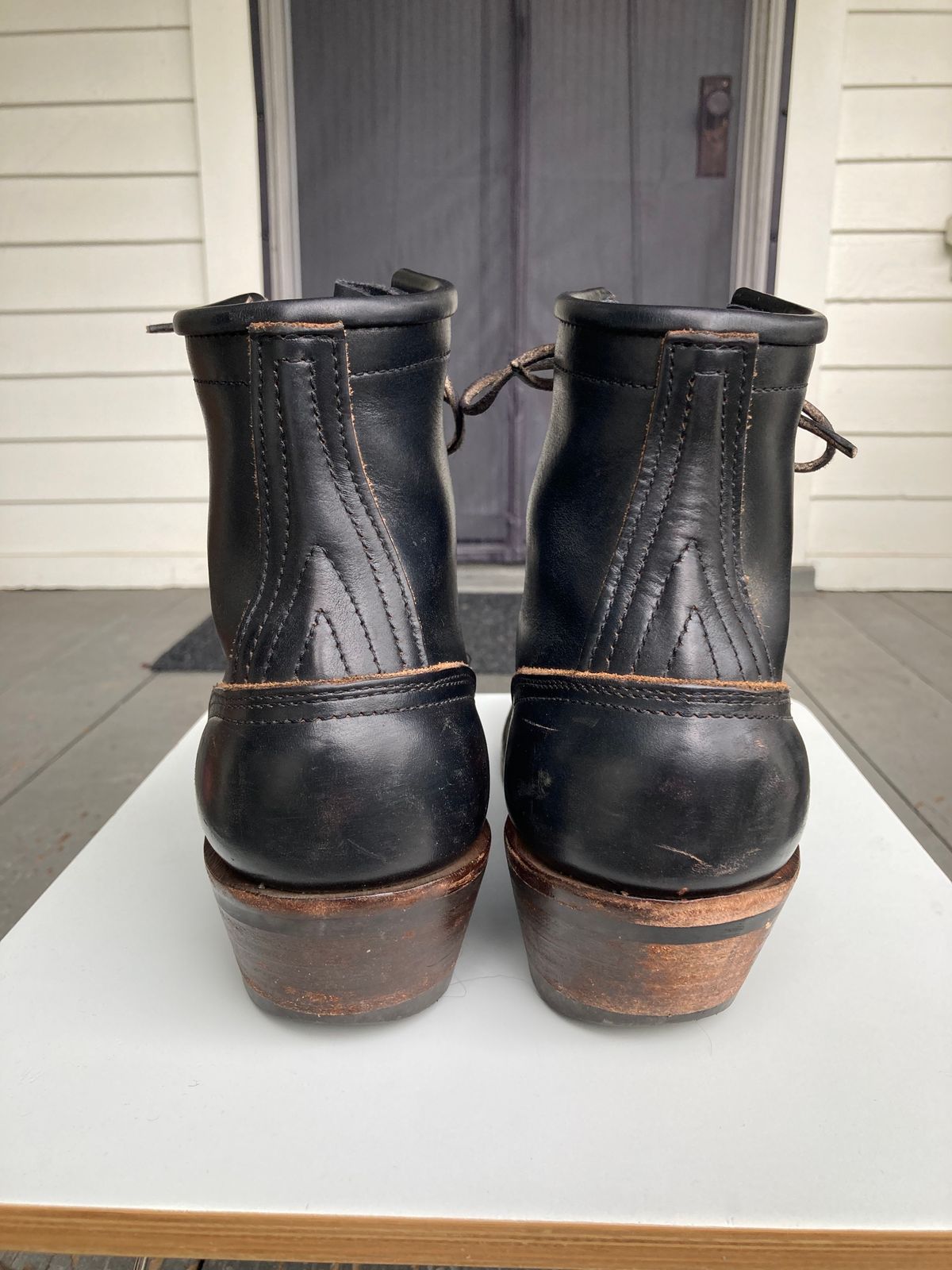 Photo by bankrobber on January 1, 2023 of the Nicks Packer in Horween Black Chromexcel.