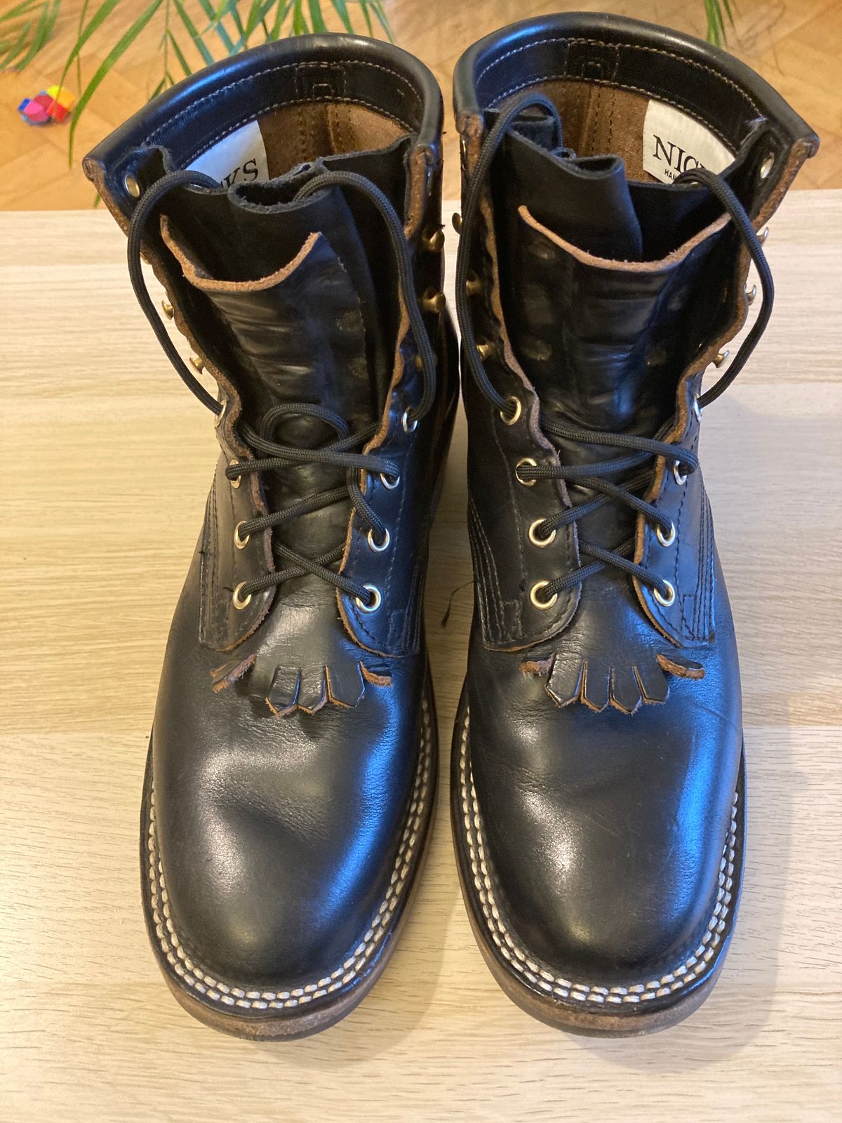 Photo by bankrobber on February 1, 2023 of the Nicks Packer in Horween Black Chromexcel.