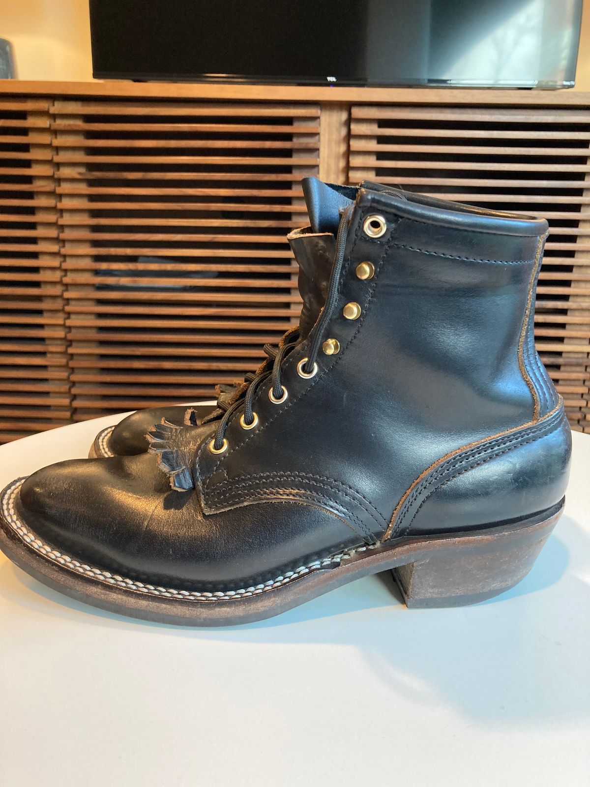 Photo by bankrobber on April 1, 2023 of the Nicks Packer in Horween Black Chromexcel.