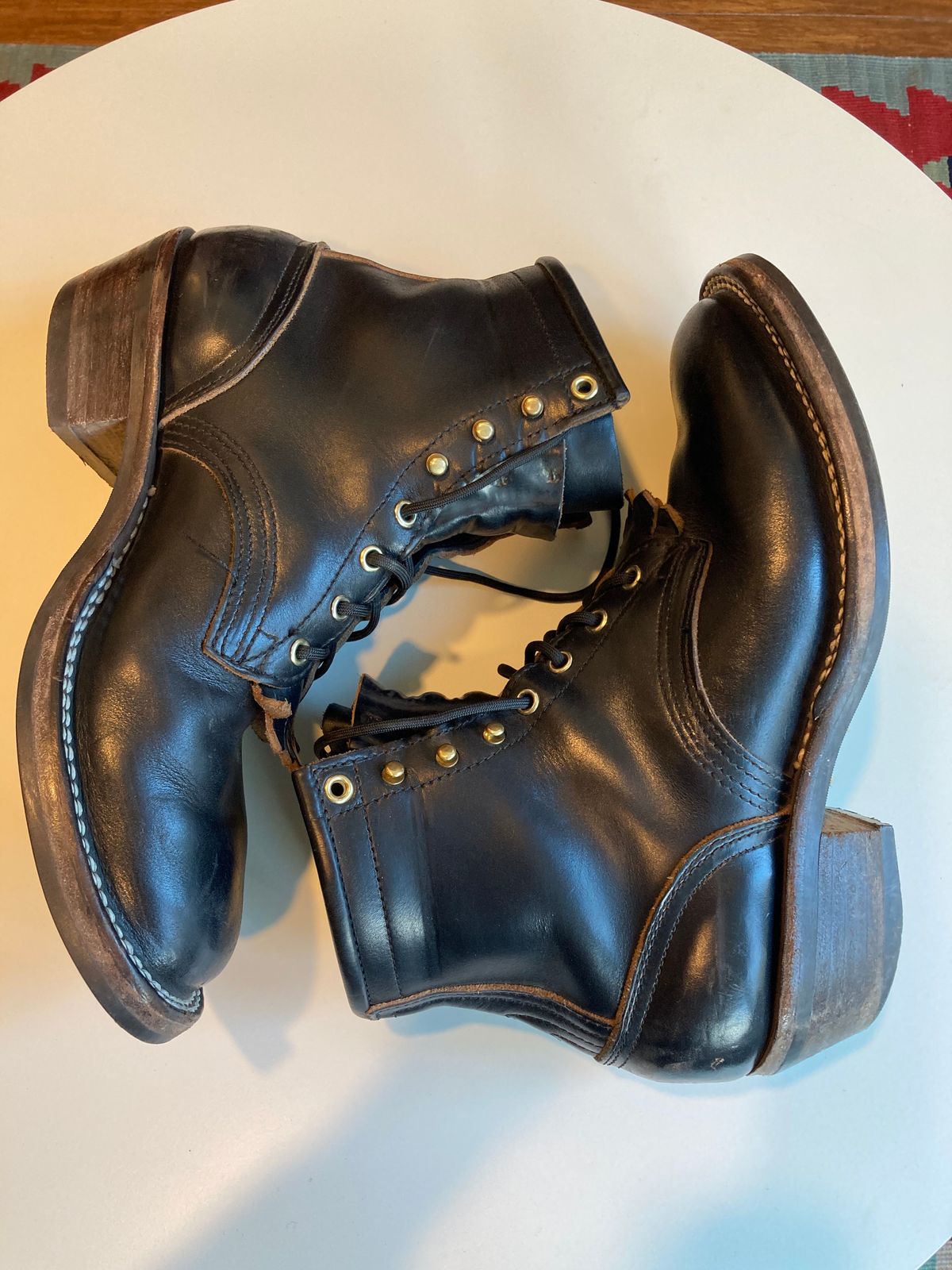 Photo by bankrobber on April 1, 2023 of the Nicks Packer in Horween Black Chromexcel.