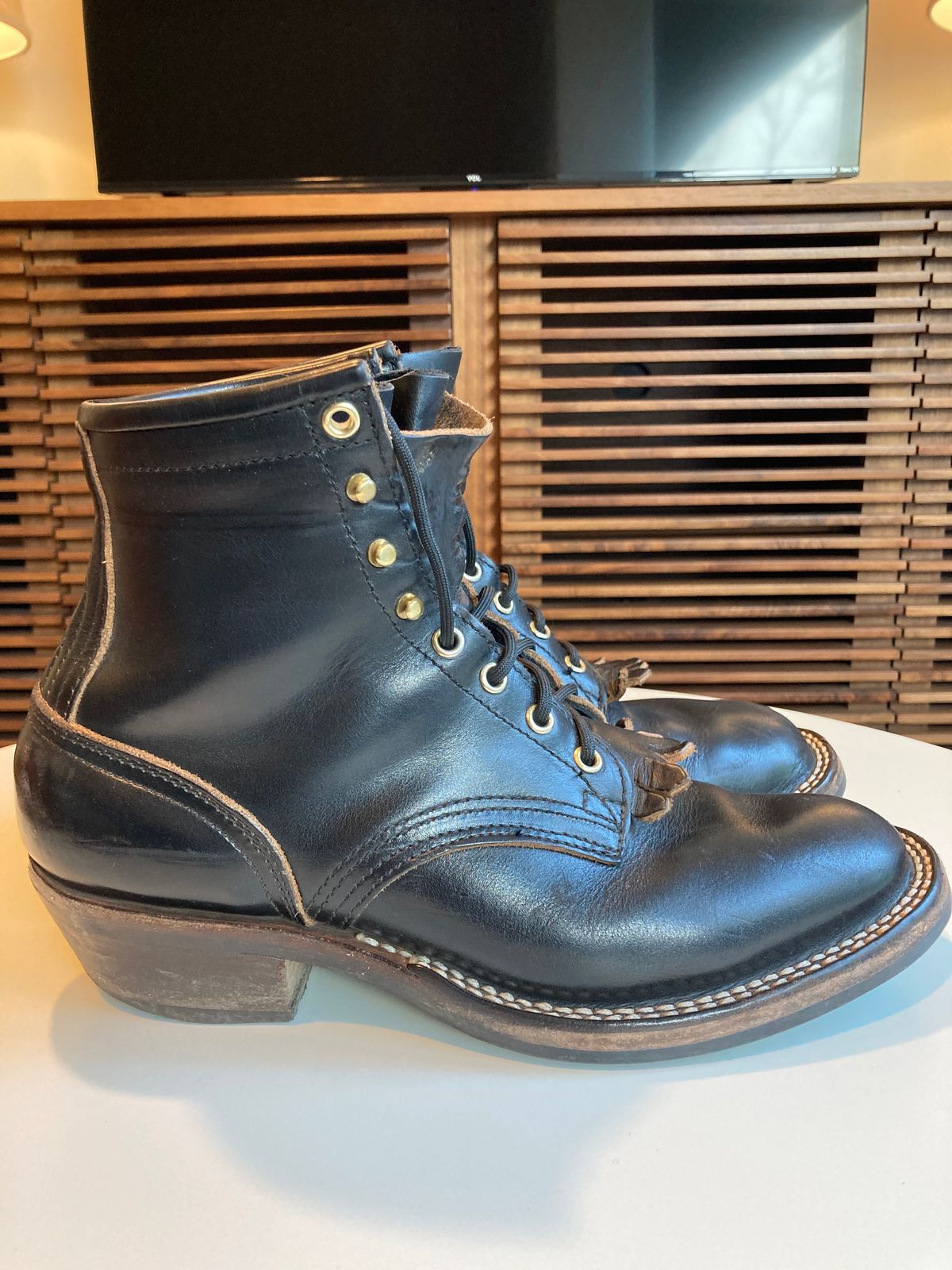 Photo by bankrobber on April 1, 2023 of the Nicks Packer in Horween Black Chromexcel.