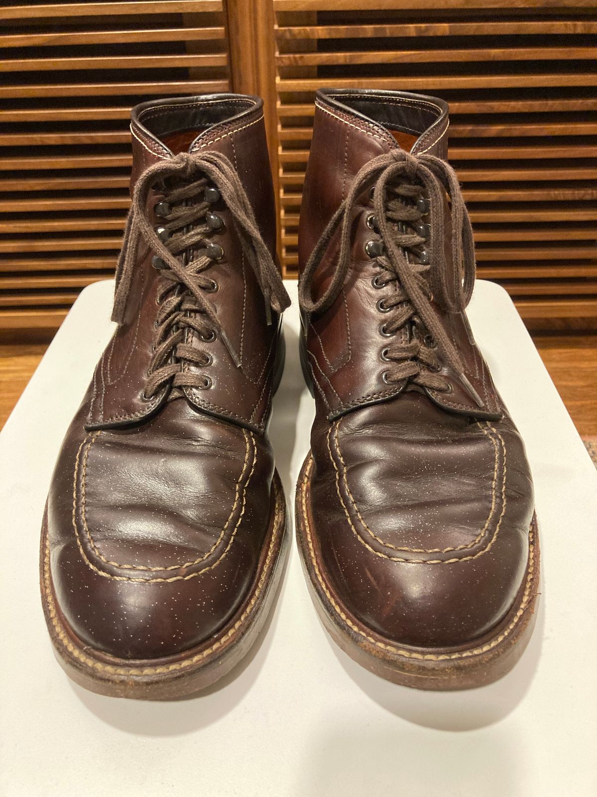 Photo by bankrobber on September 23, 2022 of the Alden Indy Boot in Horween Brown Chromexcel.