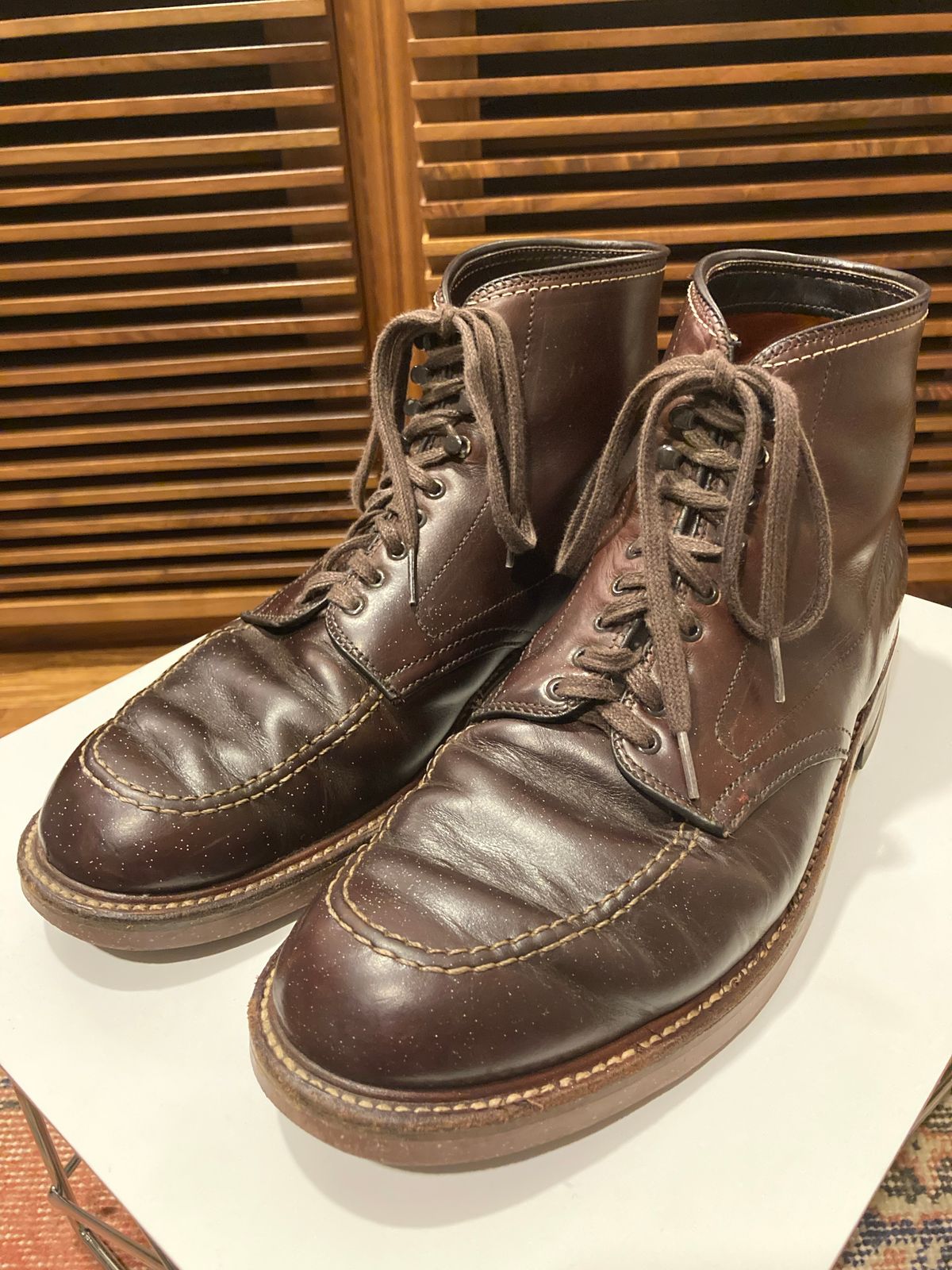 Photo by bankrobber on September 23, 2022 of the Alden Indy Boot in Horween Brown Chromexcel.