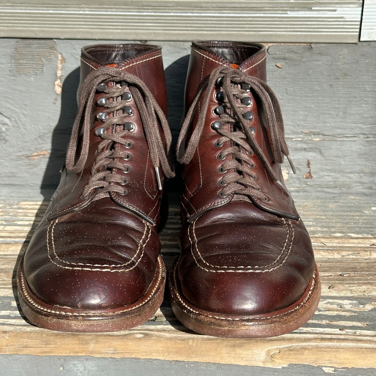 Photo by bankrobber on December 26, 2023 of the Alden Indy Boot in Horween Brown Chromexcel.