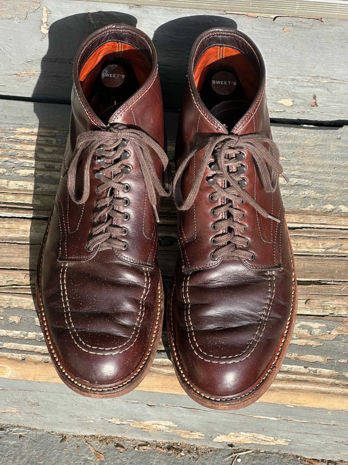 Photo by bankrobber on December 26, 2023 of the Alden Indy Boot in Horween Brown Chromexcel.