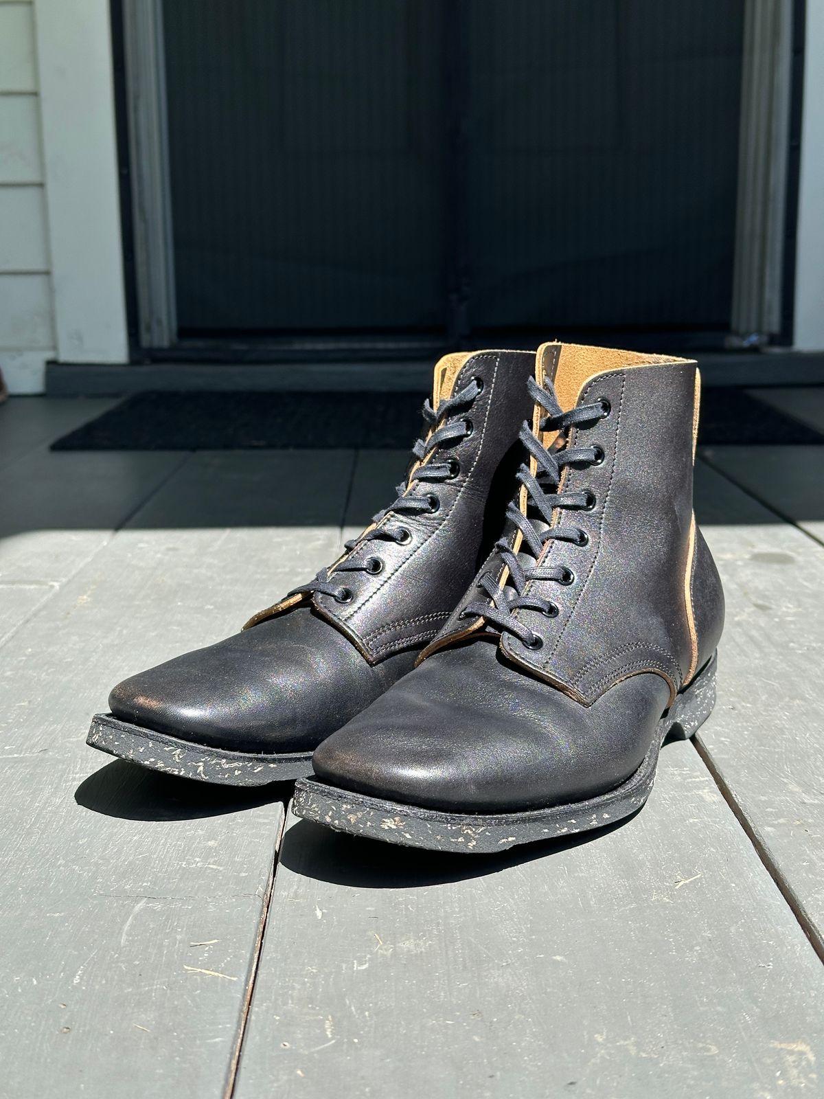 Photo by bankrobber on April 23, 2026 of the Clinch Yeager Boots in Degermann Black Gustave Cowhide.