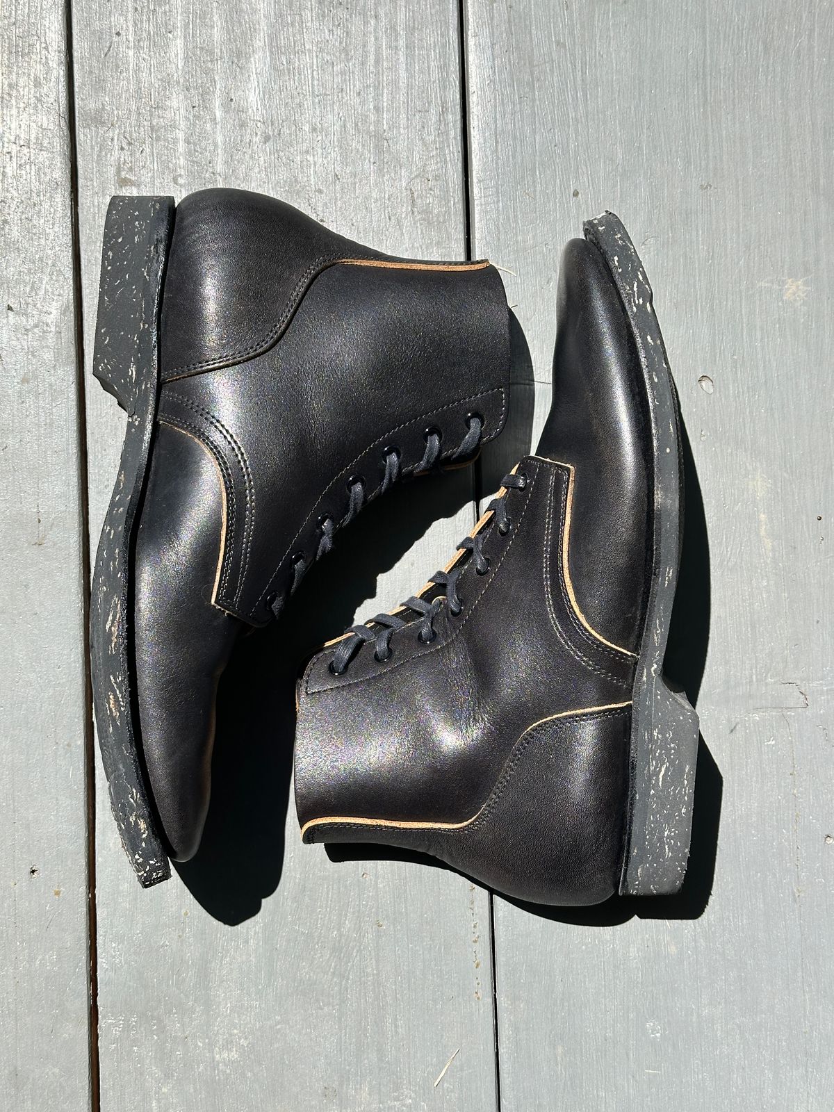 Photo by bankrobber on April 23, 2026 of the Clinch Yeager Boots in Degermann Black Gustave Cowhide.