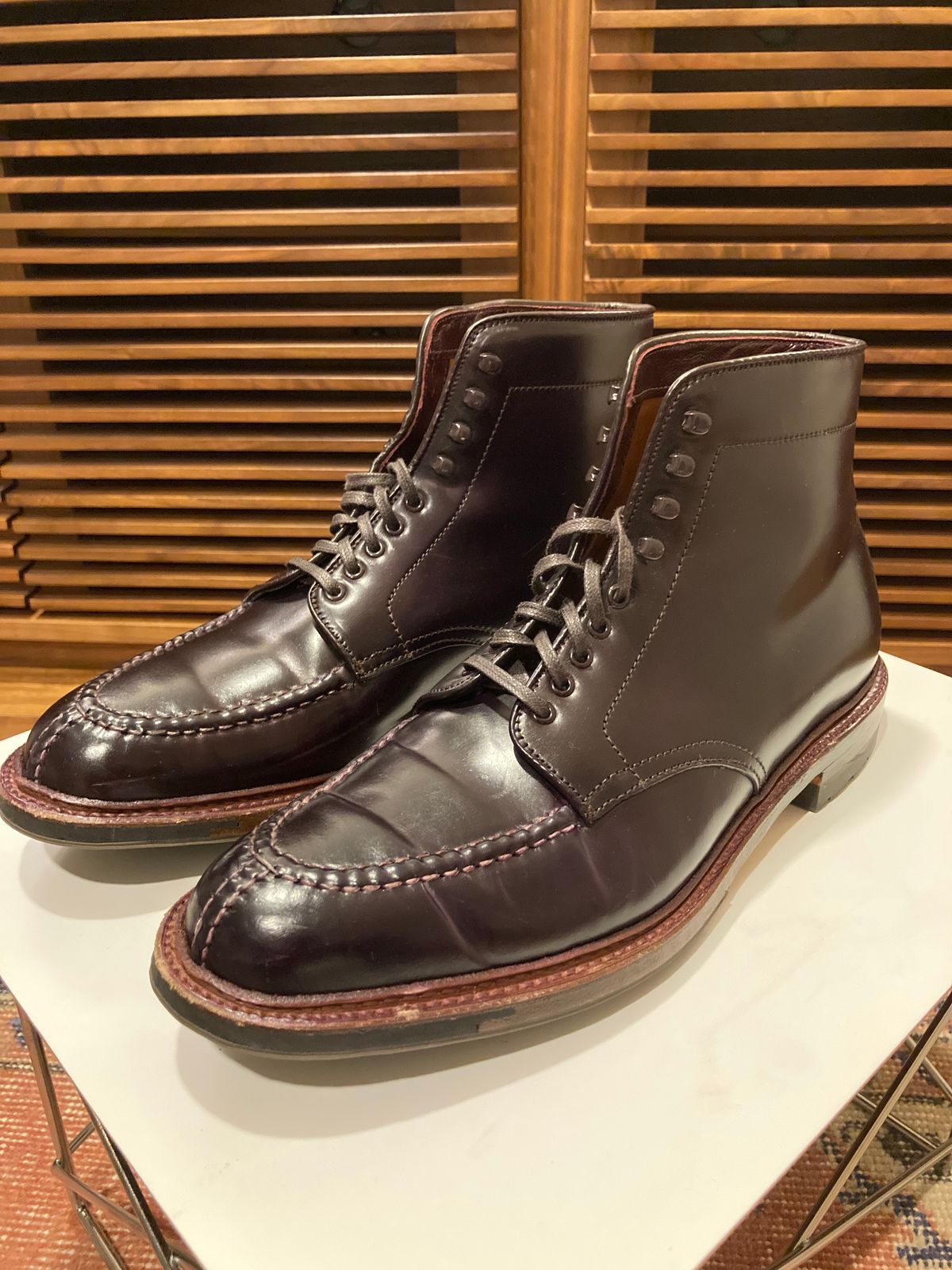 Photo by bankrobber on December 15, 2022 of the Alden Tanker Boot in Horween Color 8 Shell Cordovan.