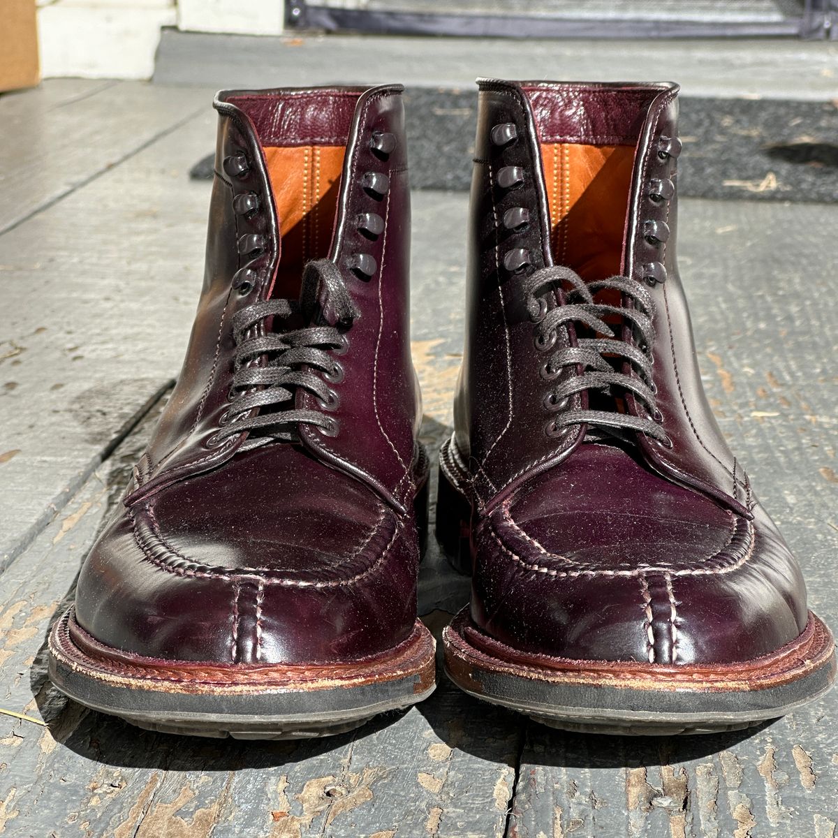 Photo by bankrobber on January 25, 2024 of the Alden Tanker Boot in Horween Color 8 Shell Cordovan.