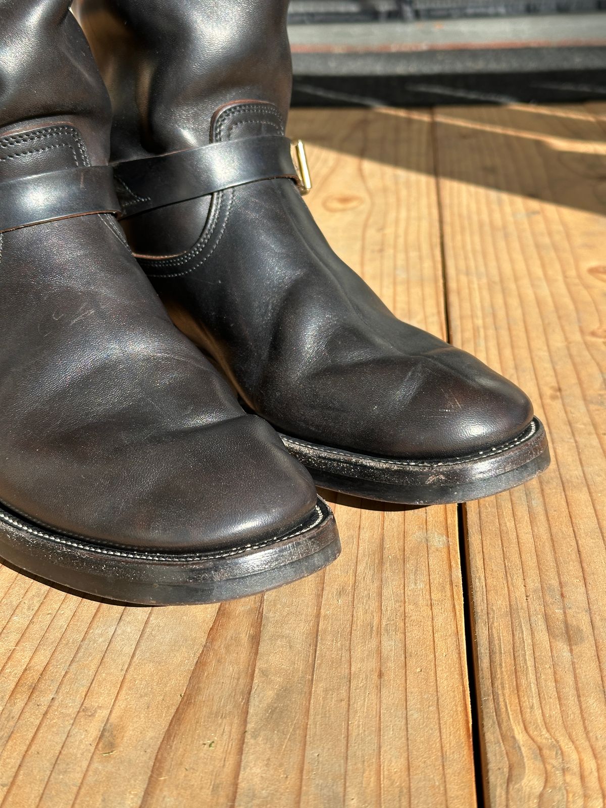 Photo by bankrobber on December 1, 2025 of the Unsung U 22-2 Engineer Boot in Maryam Toscanello Horsebutt Overdyed Black.