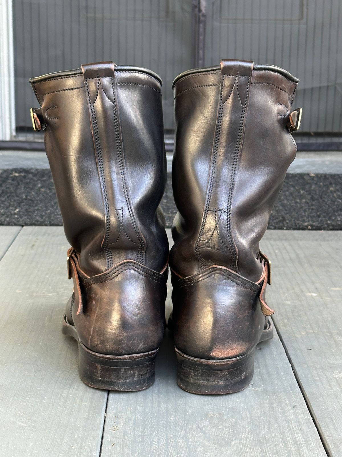 Photo by bankrobber on February 1, 2026 of the Unsung U 22-2 Engineer Boot in Maryam Toscanello Horsebutt Overdyed Black.