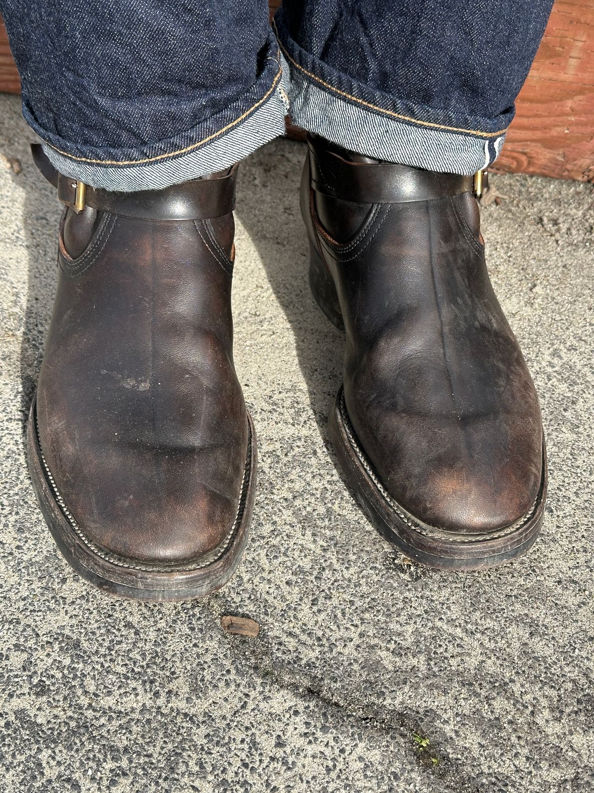 Photo by bankrobber on February 22, 2026 of the Unsung U 22-2 Engineer Boot in Maryam Toscanello Horsebutt Overdyed Black.