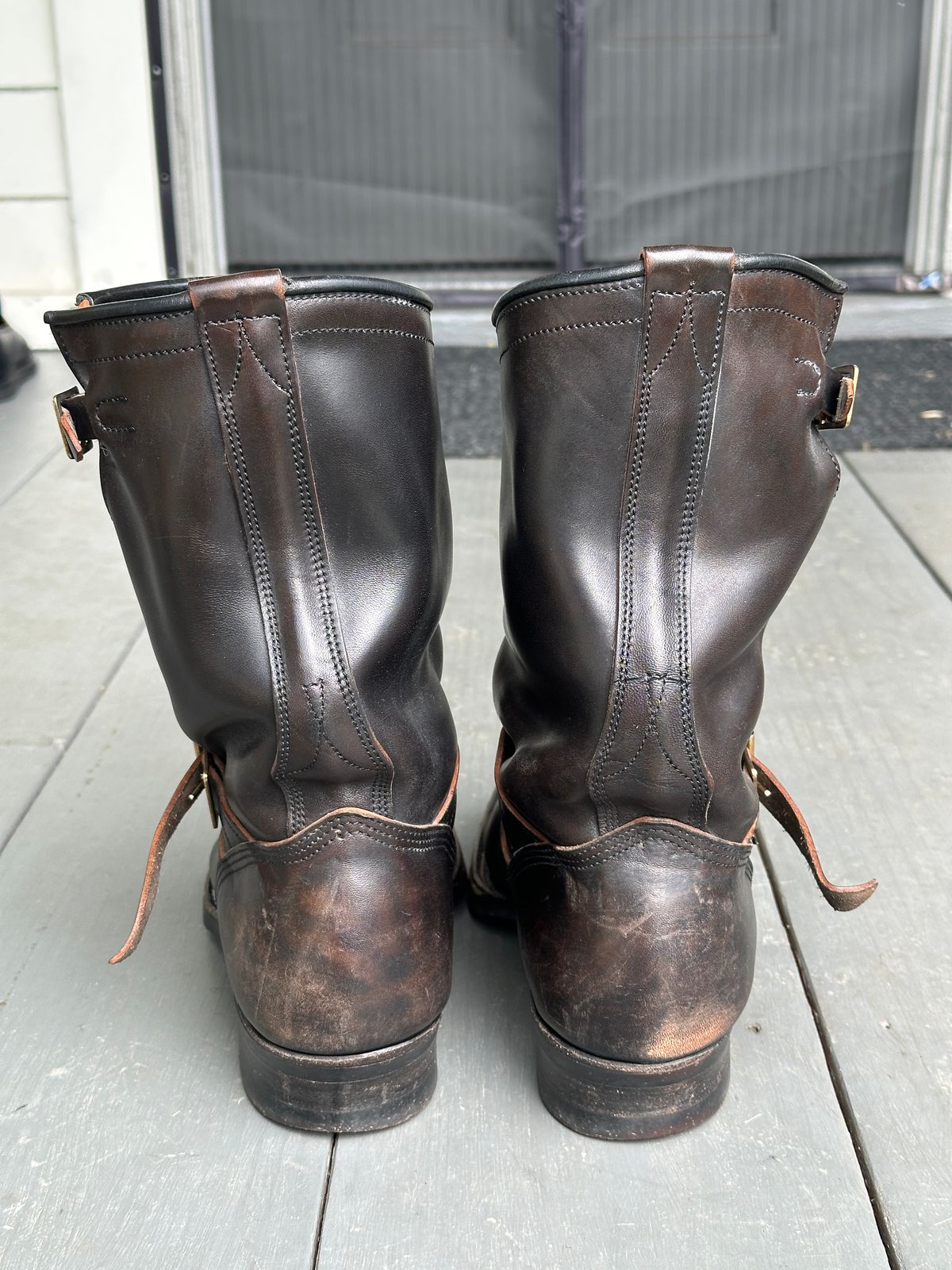 Photo by bankrobber on March 1, 2026 of the Unsung U 22-2 Engineer Boot in Maryam Toscanello Horsebutt Overdyed Black.