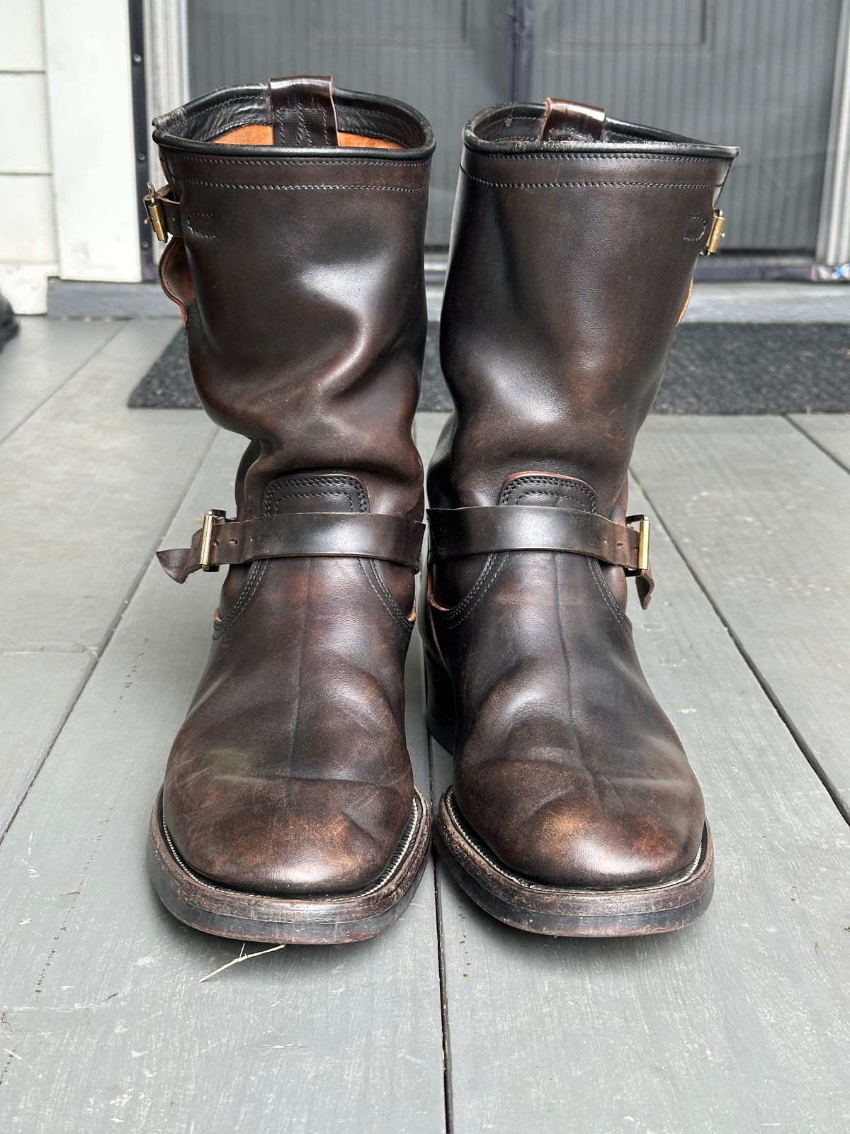 Photo by bankrobber on March 1, 2026 of the Unsung U 22-2 Engineer Boot in Maryam Toscanello Horsebutt Overdyed Black.