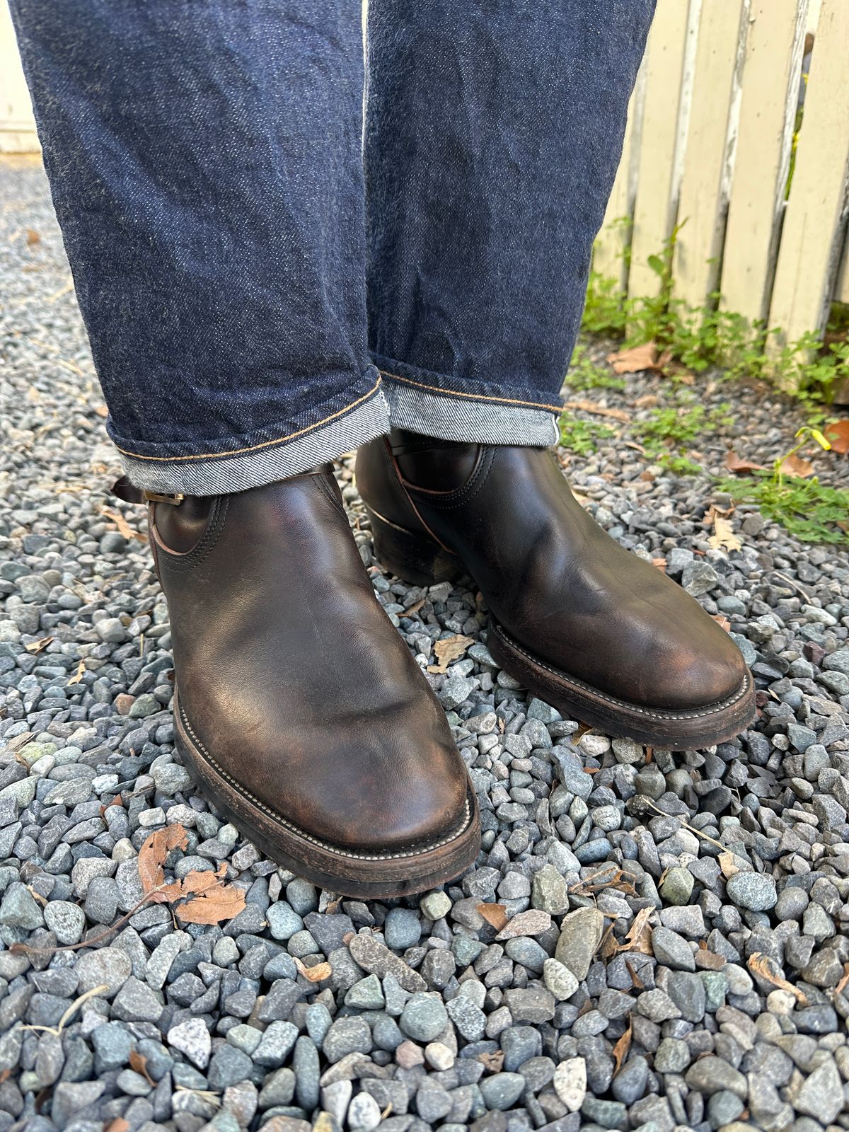 Photo by bankrobber on March 4, 2026 of the Unsung U 22-2 Engineer Boot in Maryam Toscanello Horsebutt Overdyed Black.