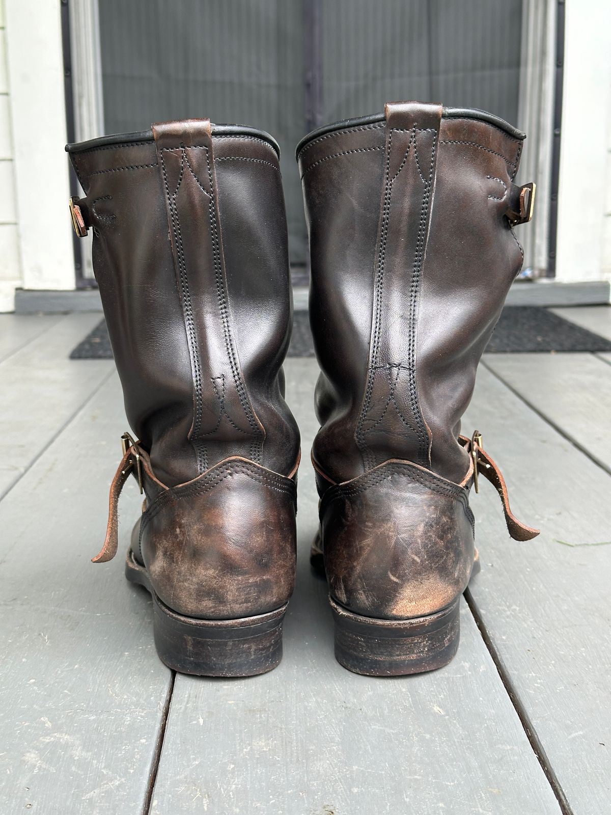 Photo by bankrobber on April 1, 2026 of the Unsung U 22-2 Engineer Boot in Maryam Toscanello Horsebutt Overdyed Black.