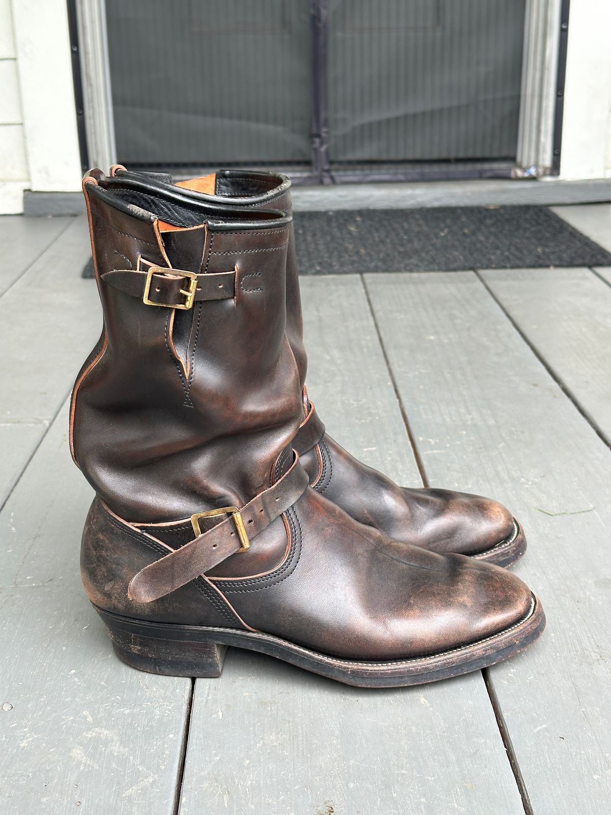 Photo by bankrobber on April 1, 2026 of the Unsung U 22-2 Engineer Boot in Maryam Toscanello Horsebutt Overdyed Black.