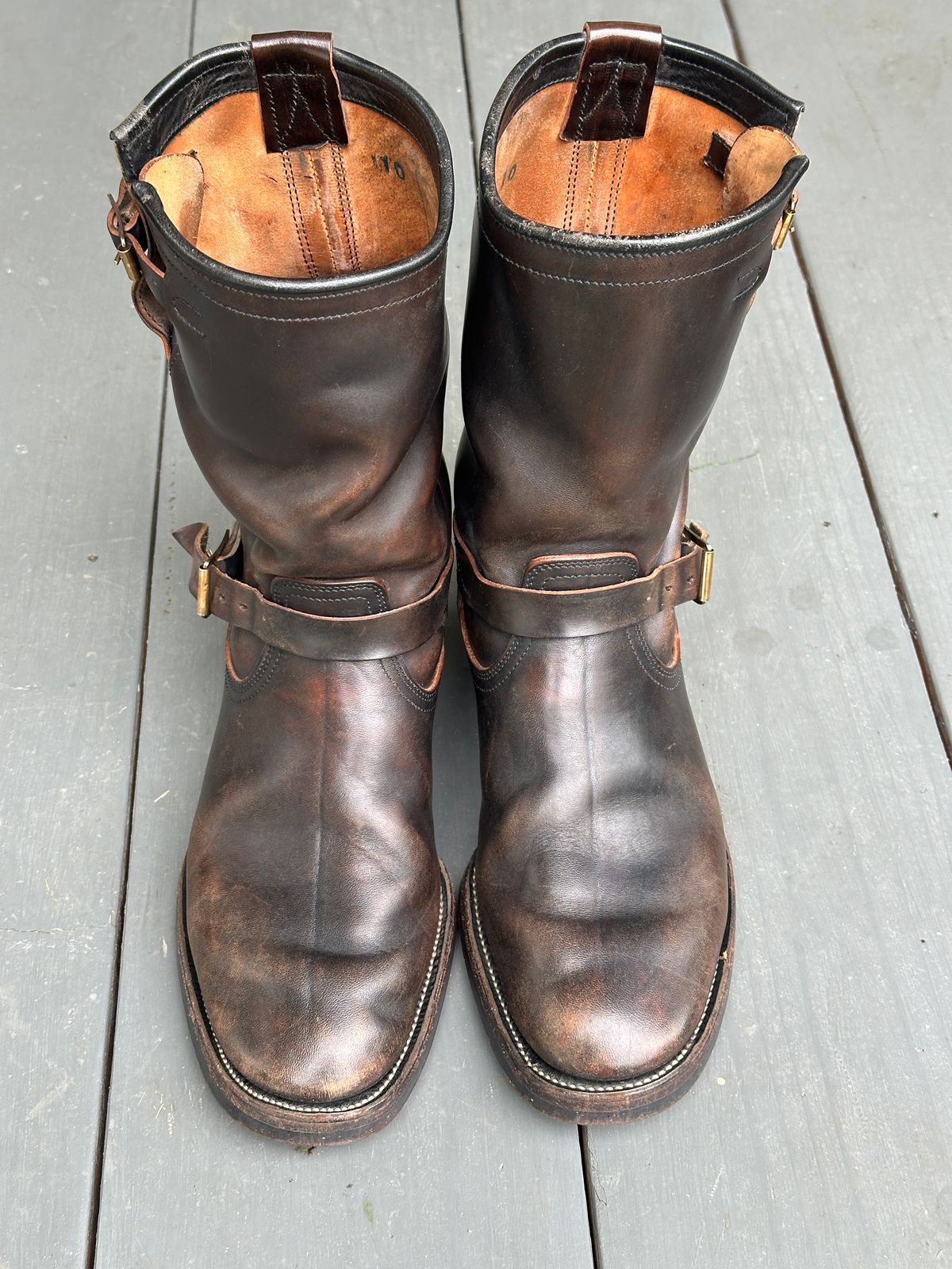 Photo by bankrobber on April 1, 2026 of the Unsung U 22-2 Engineer Boot in Maryam Toscanello Horsebutt Overdyed Black.