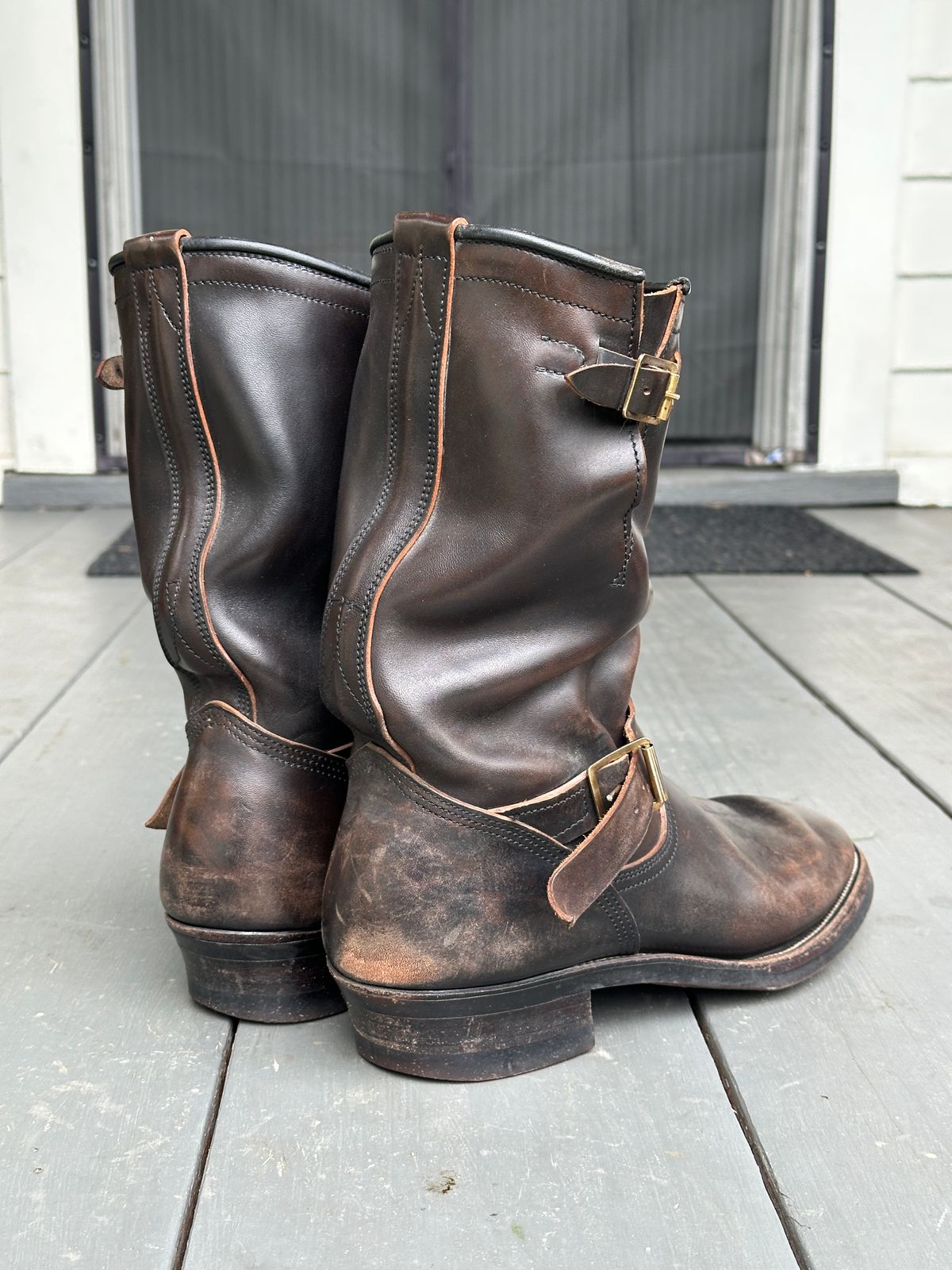 Photo by bankrobber on April 1, 2026 of the Unsung U 22-2 Engineer Boot in Maryam Toscanello Horsebutt Overdyed Black.