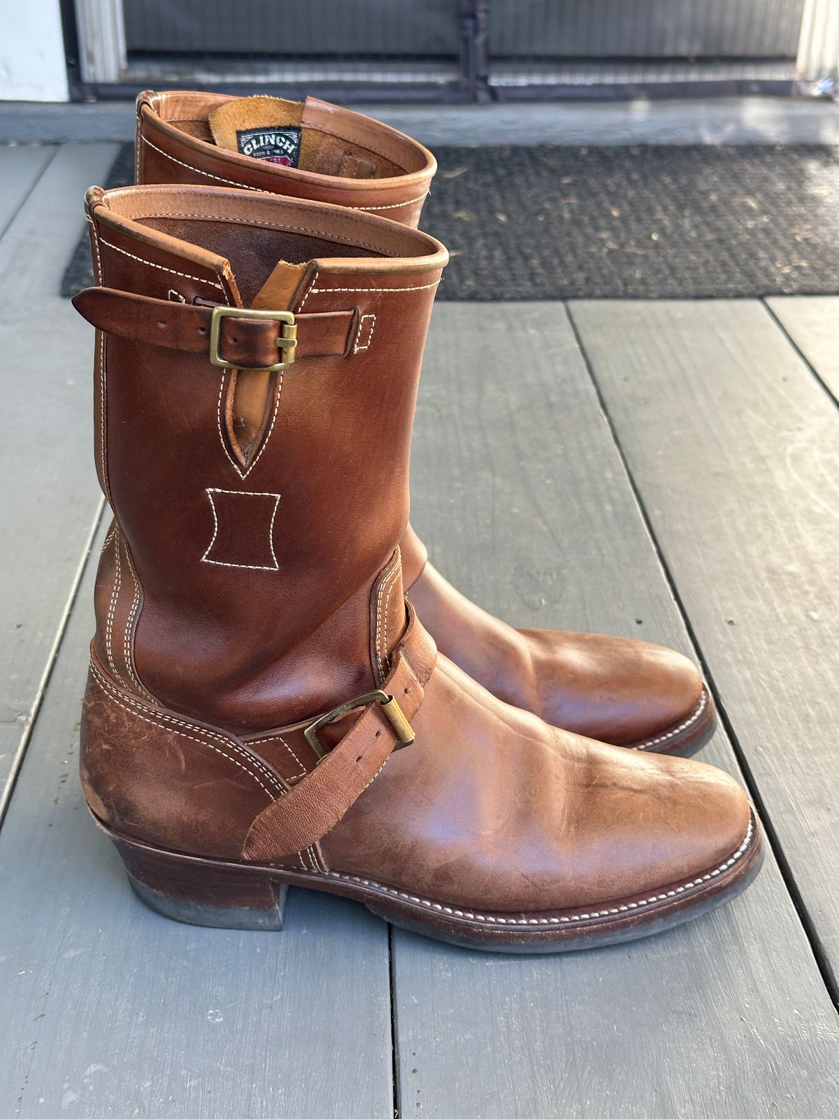 Photo by bankrobber on March 3, 2026 of the Clinch Engineer Boots 11-Inch Height in Natural Horsebutt.