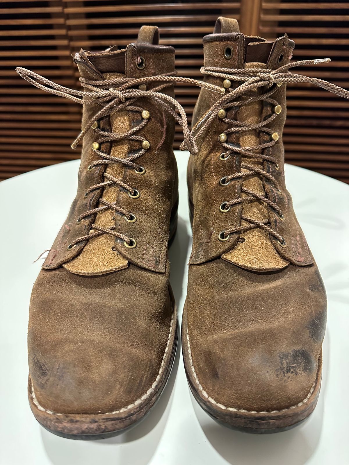 Photo by bankrobber on July 27, 2023 of the Nicks Robert in Seidel 1964 Tan Roughout.