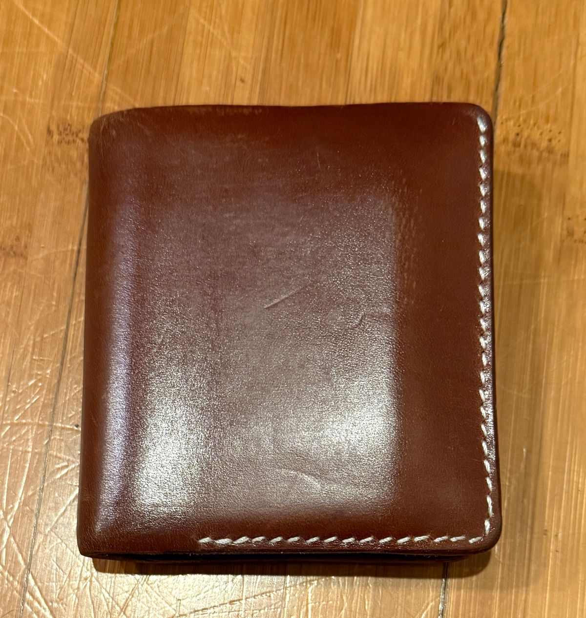 Photo by nad45 on January 6, 2026 of the Nick’s Handmade Boots Wallet in MARYAM NATURAL TOSCANELLO HORSERUMP.