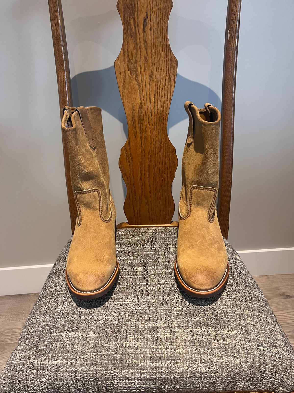 Photo by kaijucowboy on November 1, 2025 of the Red Wing Pecos in S.B. Foot Hawthorne Muleskinner.