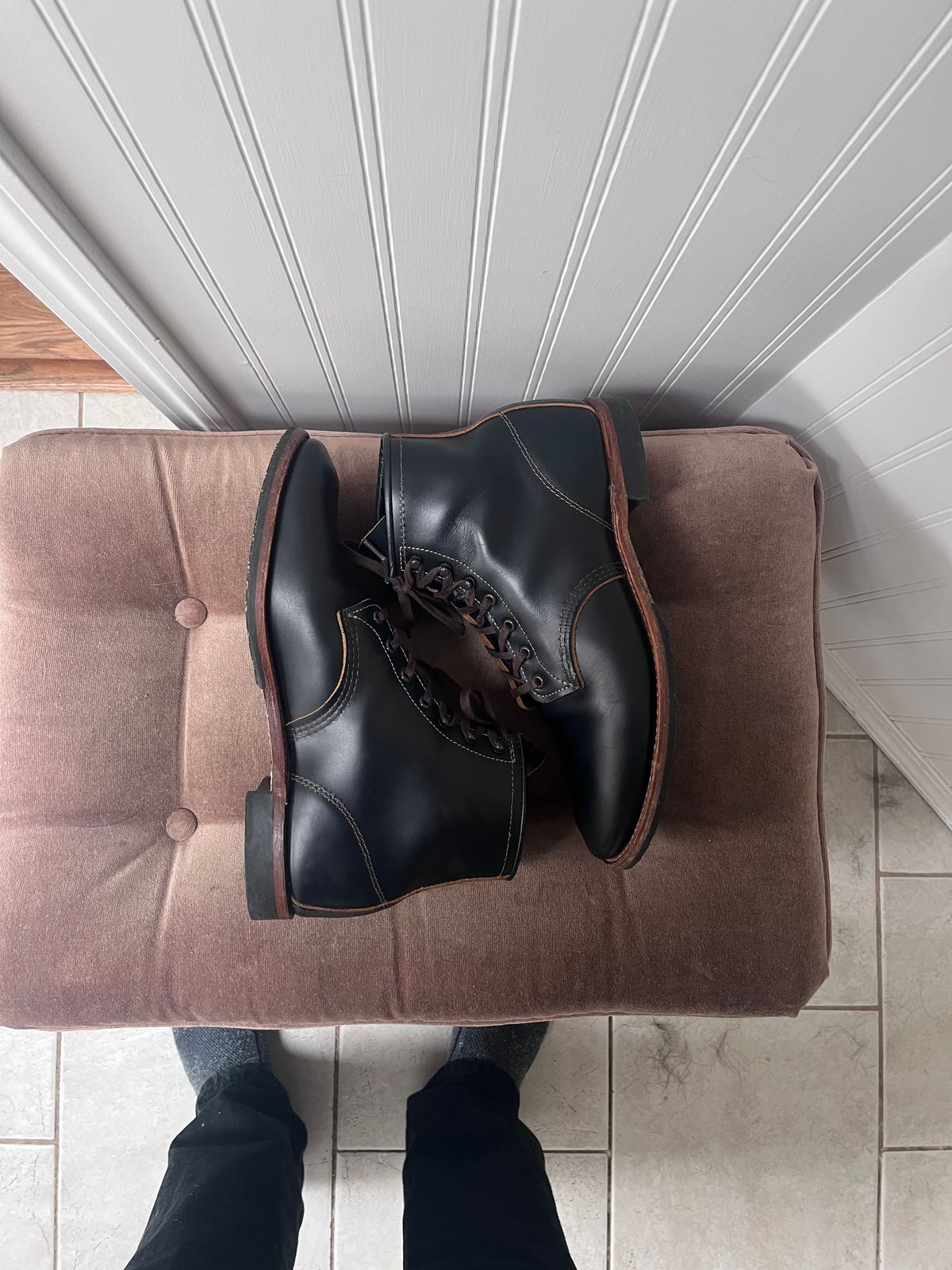 Photo by kaijucowboy on October 1, 2025 of the Red Wing Beckman Flatbox in S.B. Foot Black Klondike.