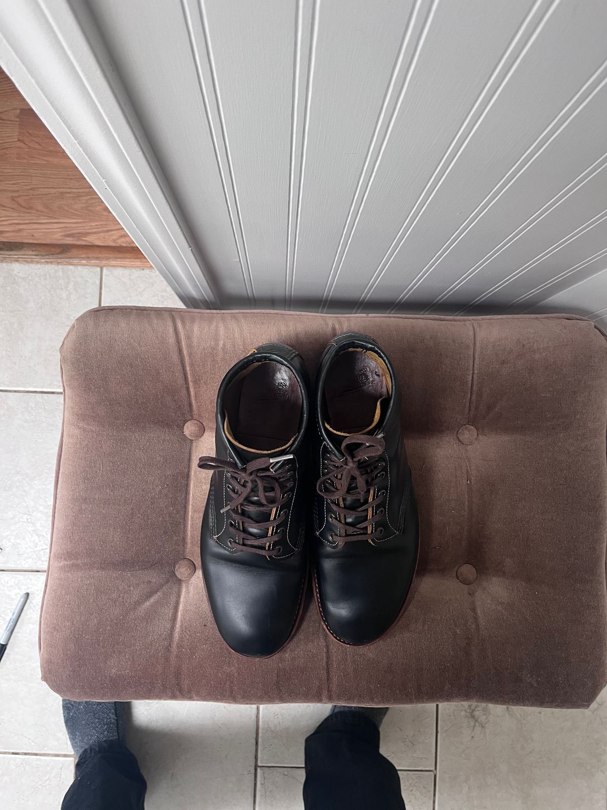 Photo by kaijucowboy on October 1, 2025 of the Red Wing Beckman Flatbox in S.B. Foot Black Klondike.