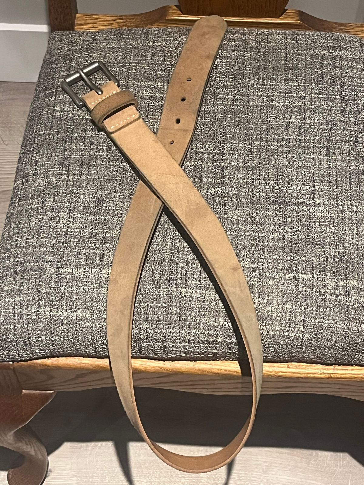 Photo by kaijucowboy on December 6, 2025 of the Red Wing Leather Belt in S.B. Foot Hawthorne Muleskinner.